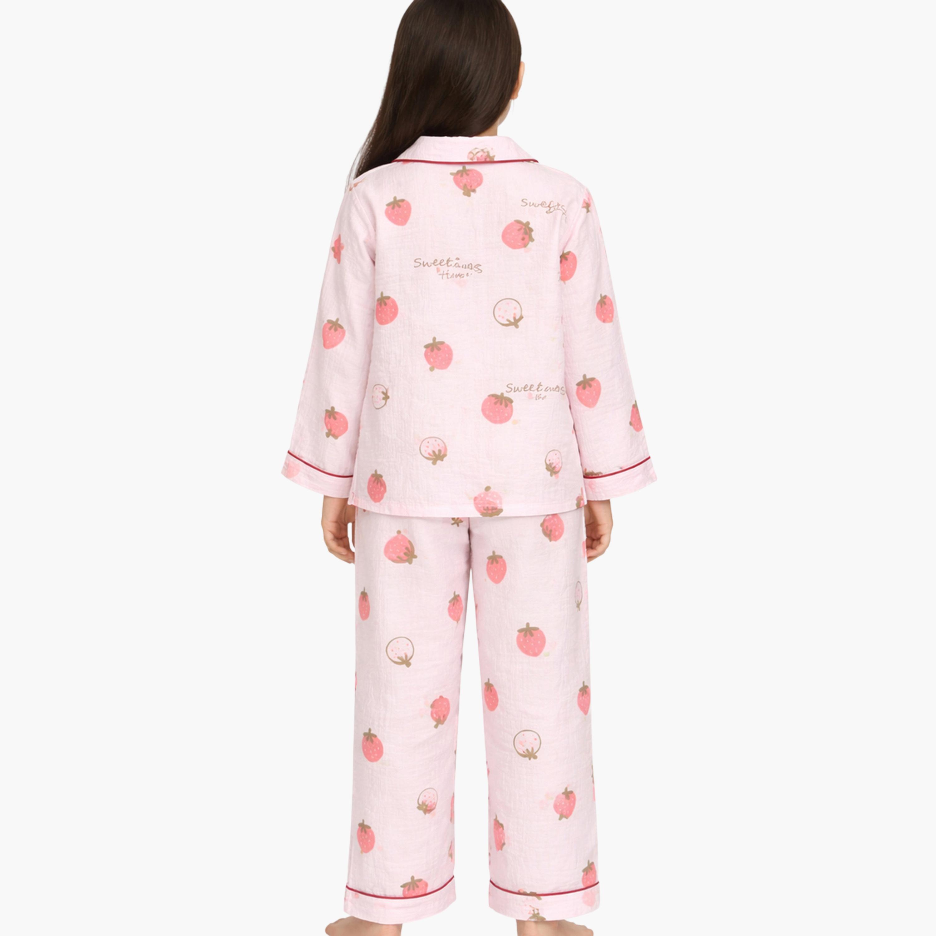 طقم بيجاما من بنطال وبلوزة قطن بطبعة فراولة-girls-clothing-nightwear-image-3