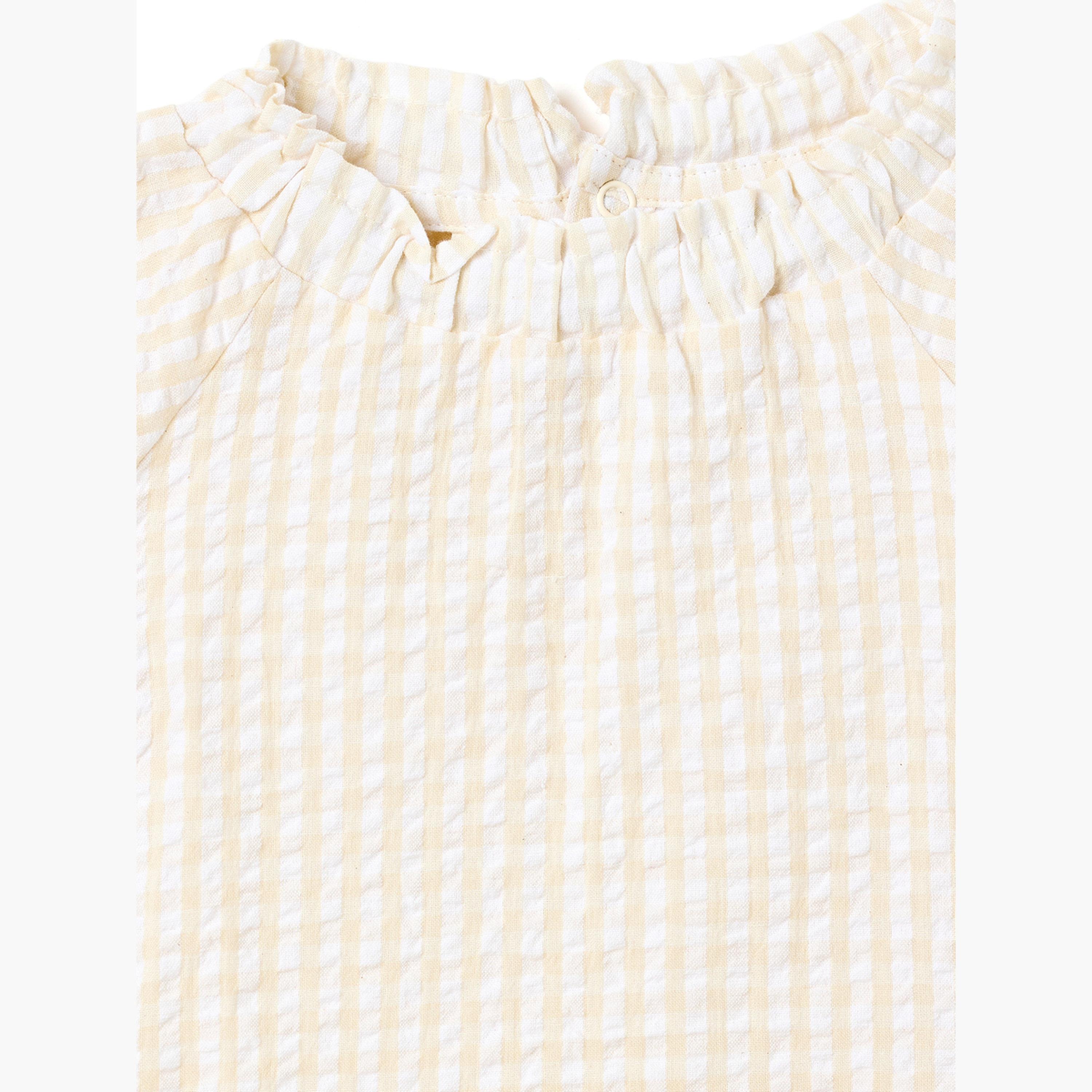مجموعة من شورت وبلوزة بتفاصيل كشكش كاروهات-girls-clothing-setsandcoords-image-7