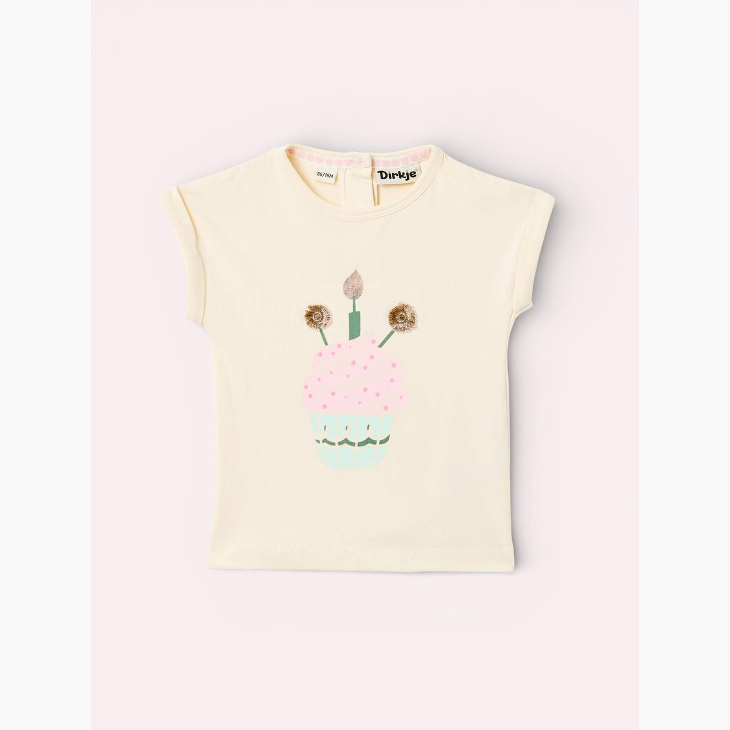 مجموعة من شورت بلوزة بطبعة جرافيك-girls-clothing-setsandcoords-image-3