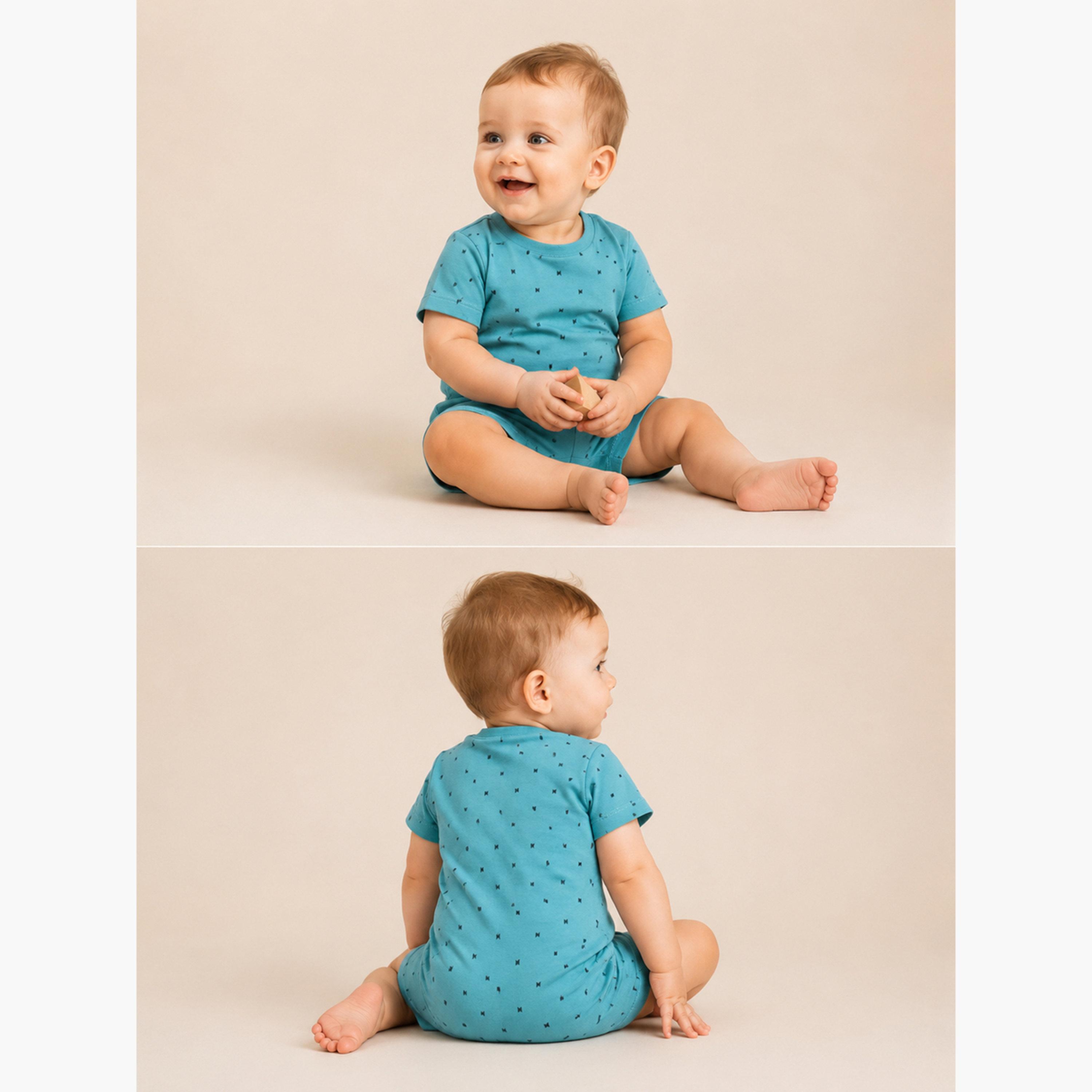 مجموعة من شورت وتيشيرت بطبعة-boys-clothing-setsandcoords-image-3