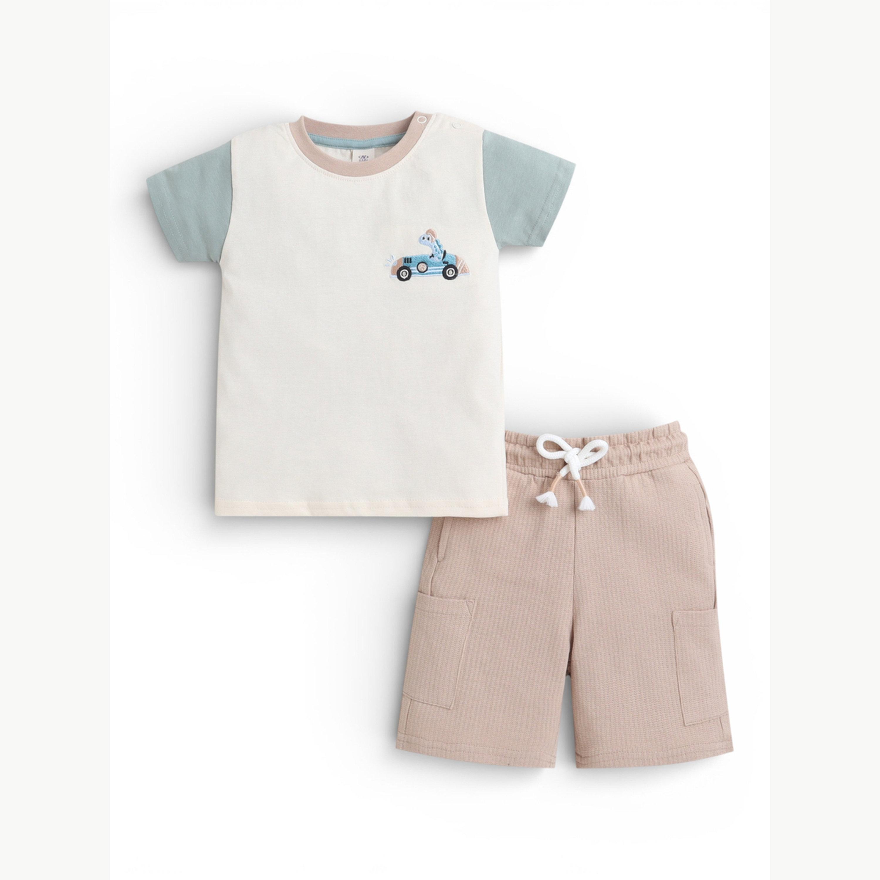 مجموعة من شورت وتيشيرت بطبعة جرافيك للأولاد الرضع-boys-clothing-setsandcoords-image-1
