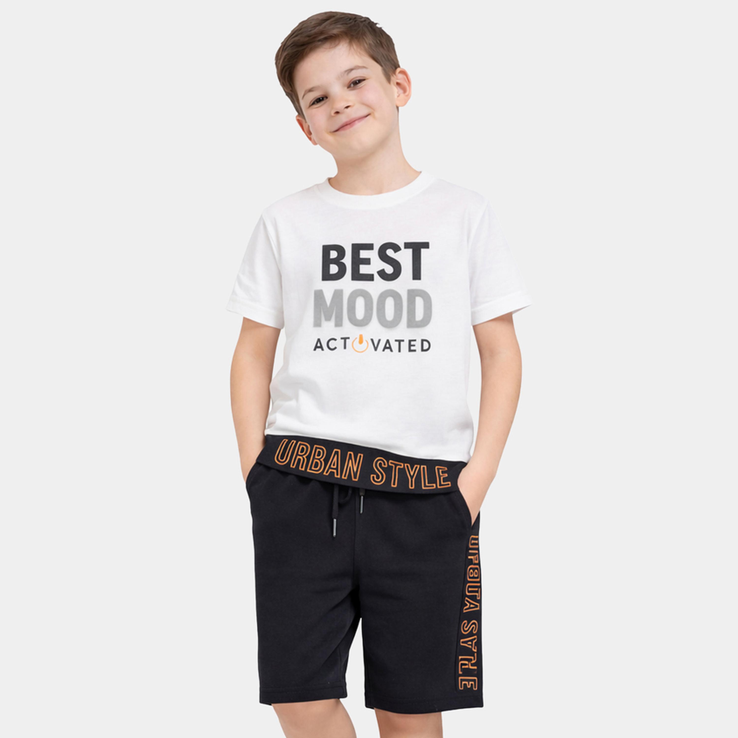 مجموعة من شورت وتيشيرت بطبعة كتابة-boys-clothing-setsandcoords-image-1