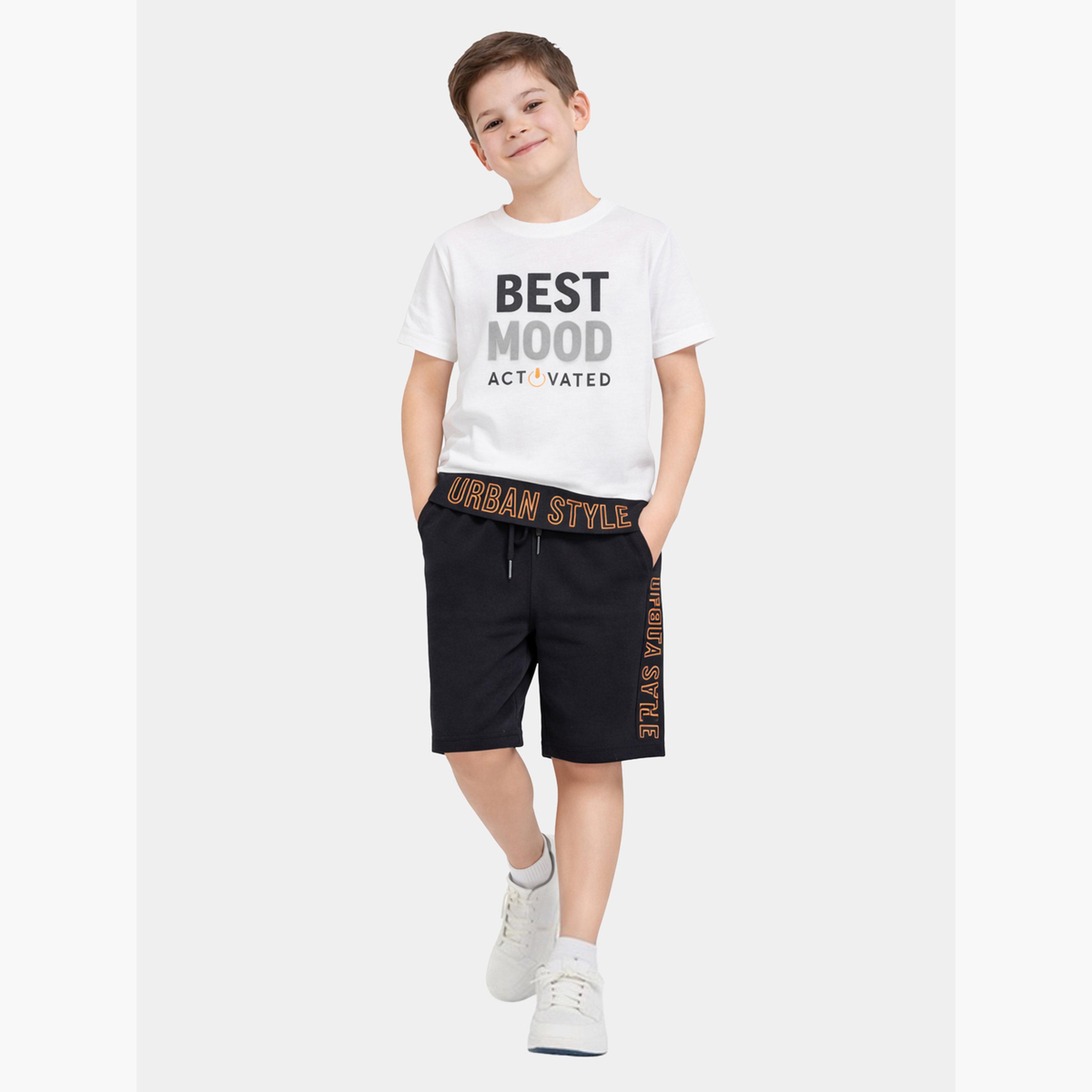 مجموعة من شورت وتيشيرت بطبعة كتابة-boys-clothing-setsandcoords-image-2