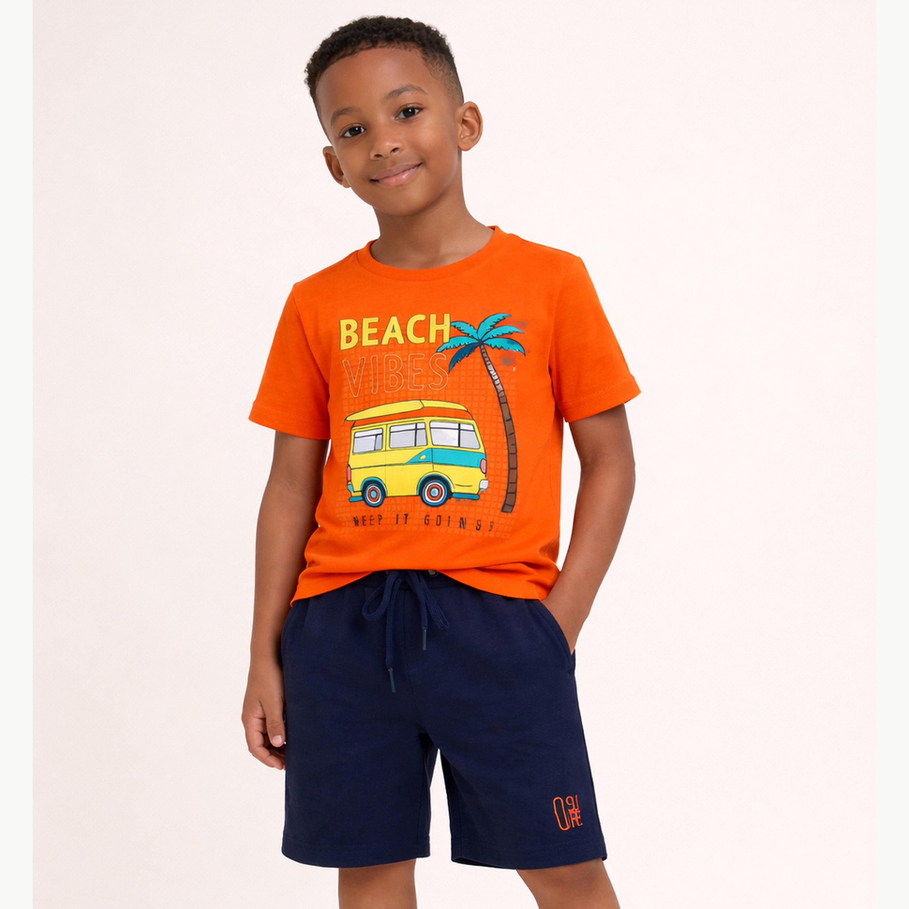 مجموعة من شورت وتيشيرت قطن بطبعة جرافيك للأولاد-boys-clothing-setsandcoords-image-1