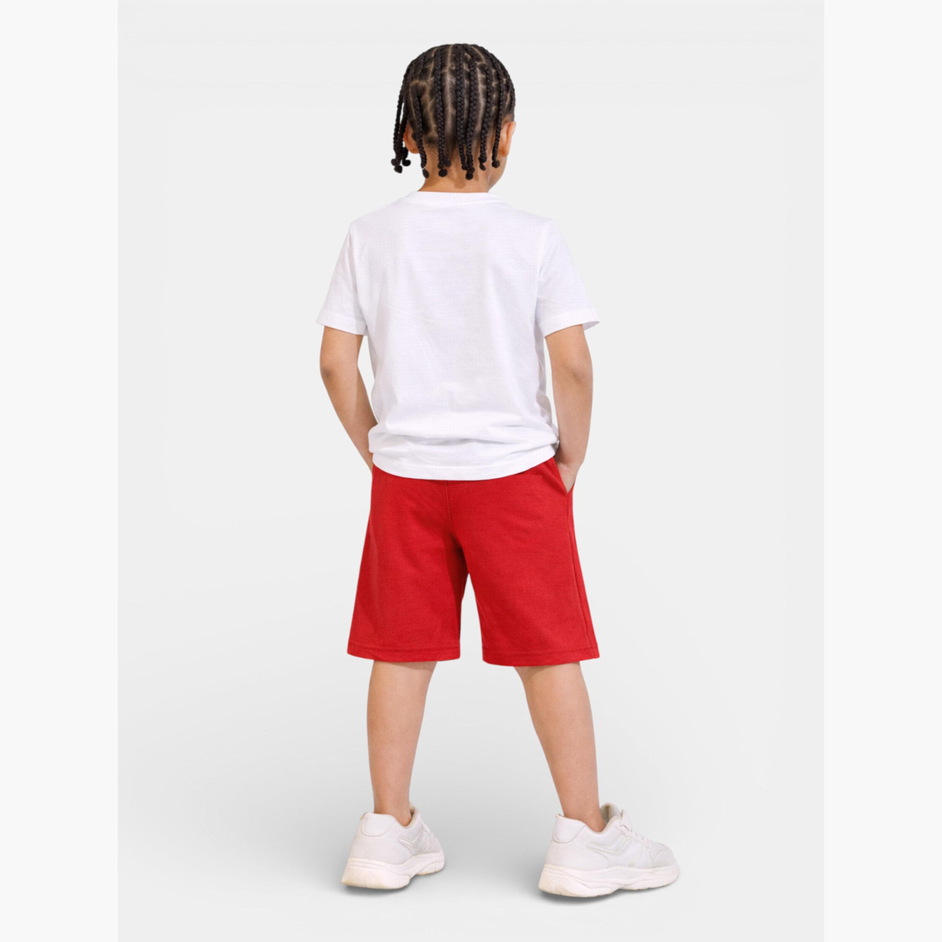 مجموعة من شورت وتيشيرت بطبعة جرافيك-boys-clothing-setsandcoords-image-4