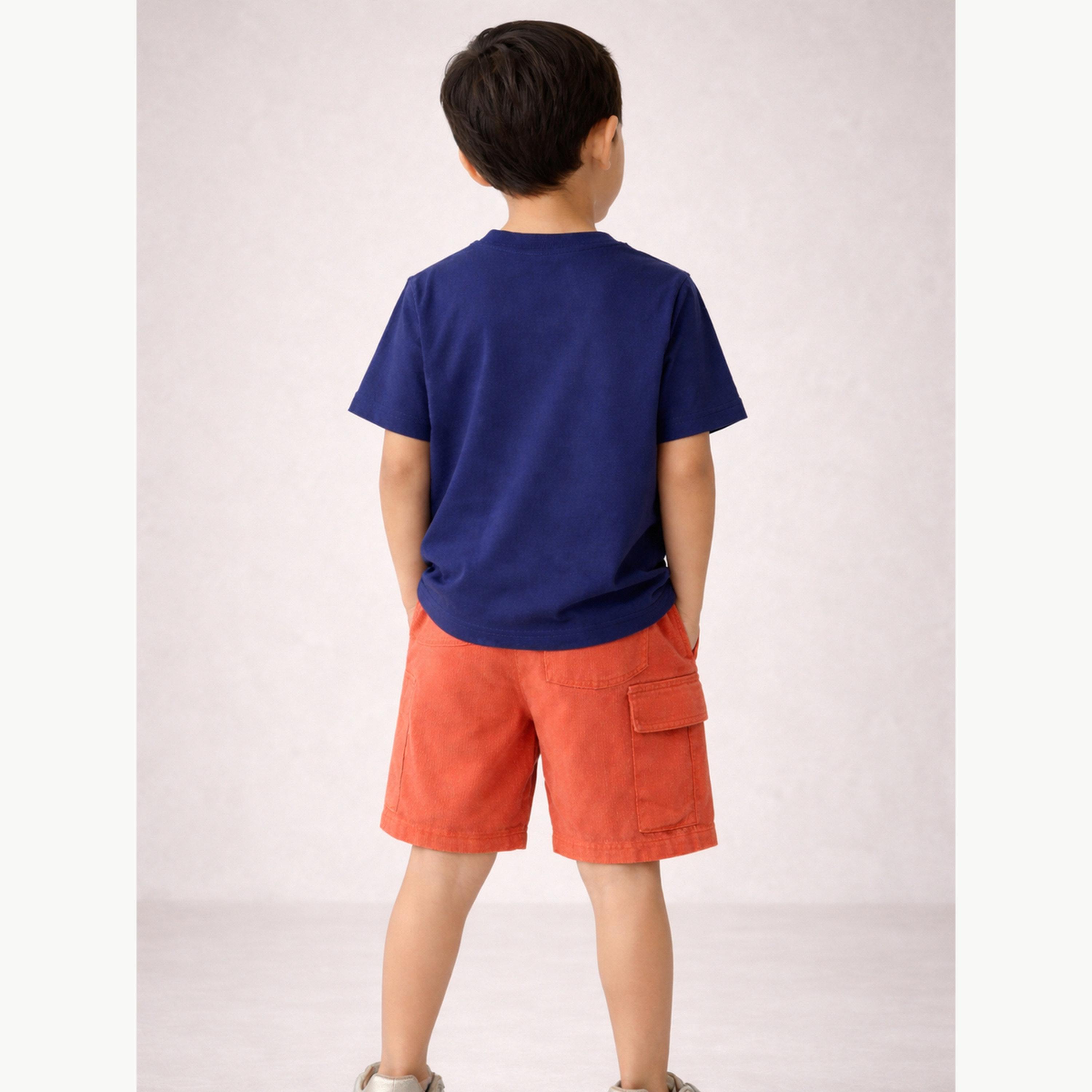 مجموعة من شورت وتيشيرت قطن بطبعة جرافيك للأولاد-boys-clothing-setsandcoords-image-4