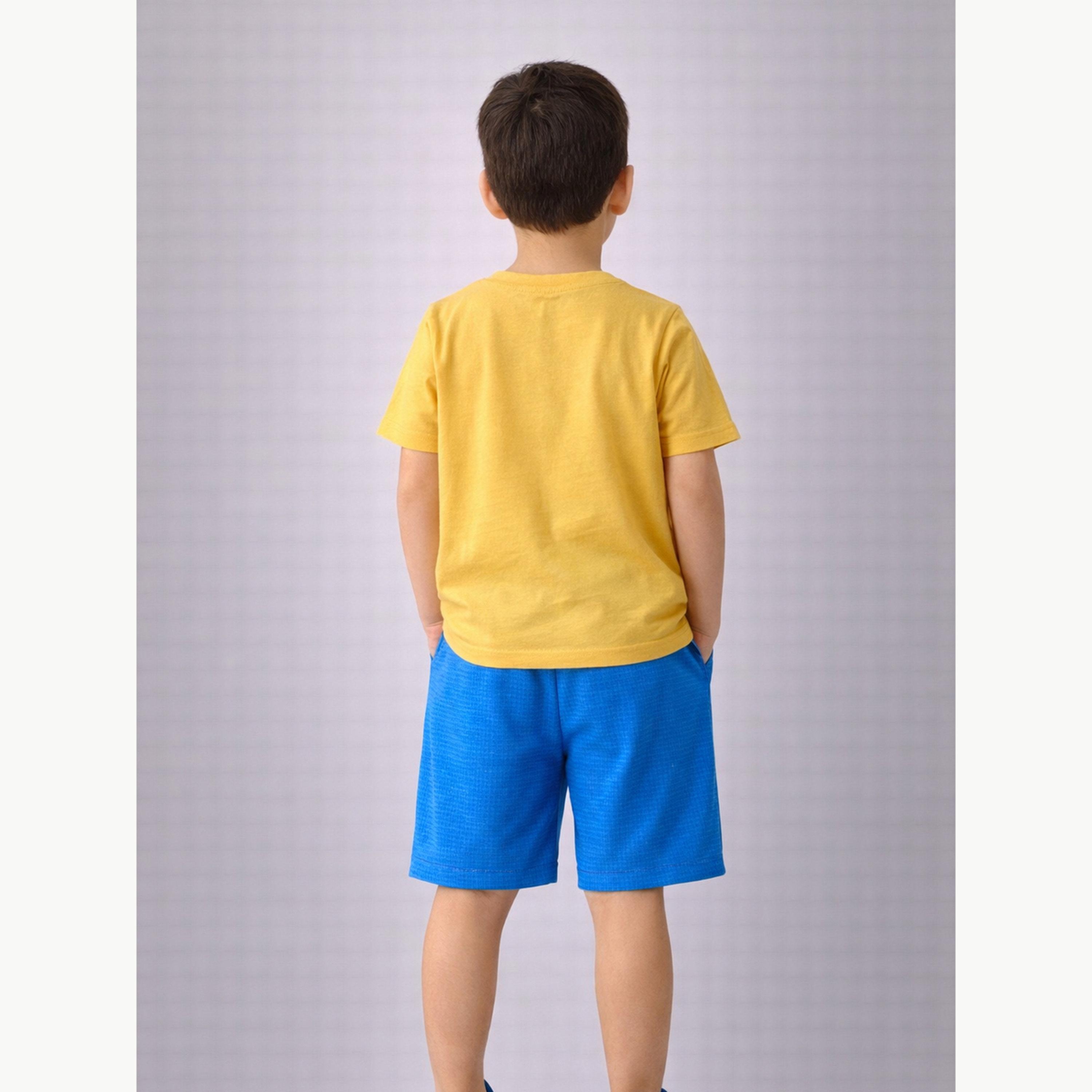 مجموعة من شورت وتيشيرت قطن بطبعة جرافيك للأولاد-boys-clothing-setsandcoords-image-4
