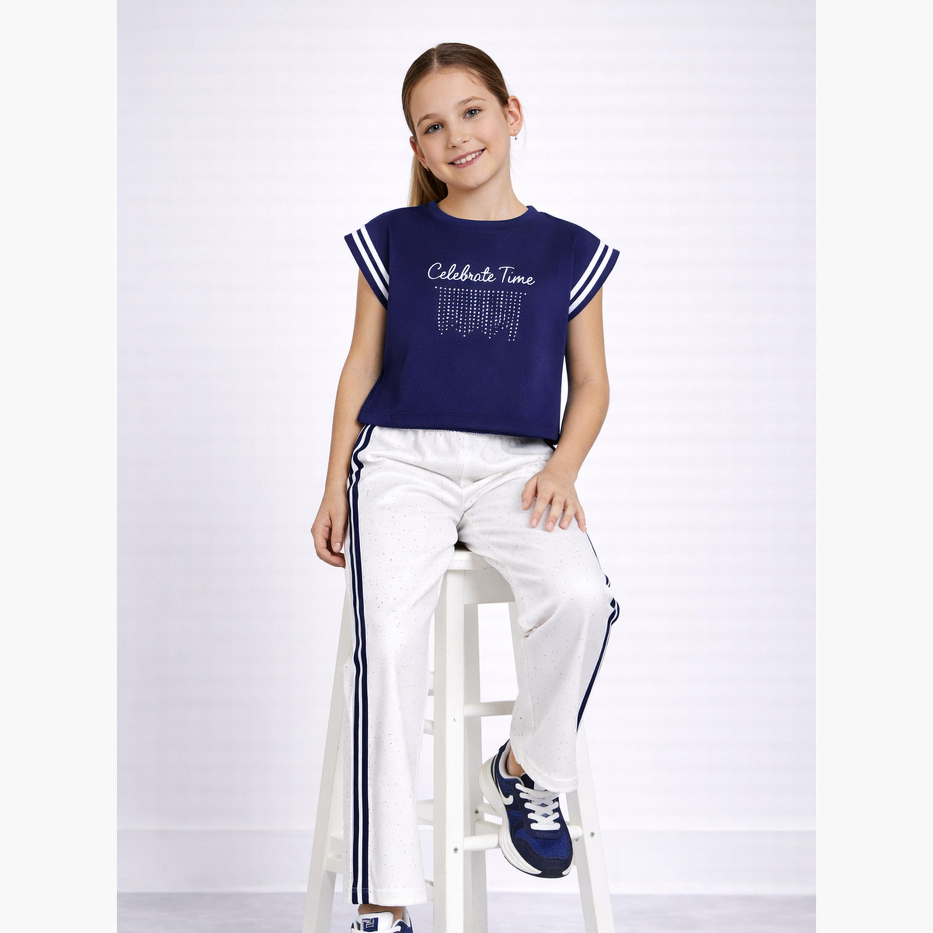 مجموعة من بنطال وتيشيرت قصير بطبعة-girls-clothing-setsandcoords-image-3