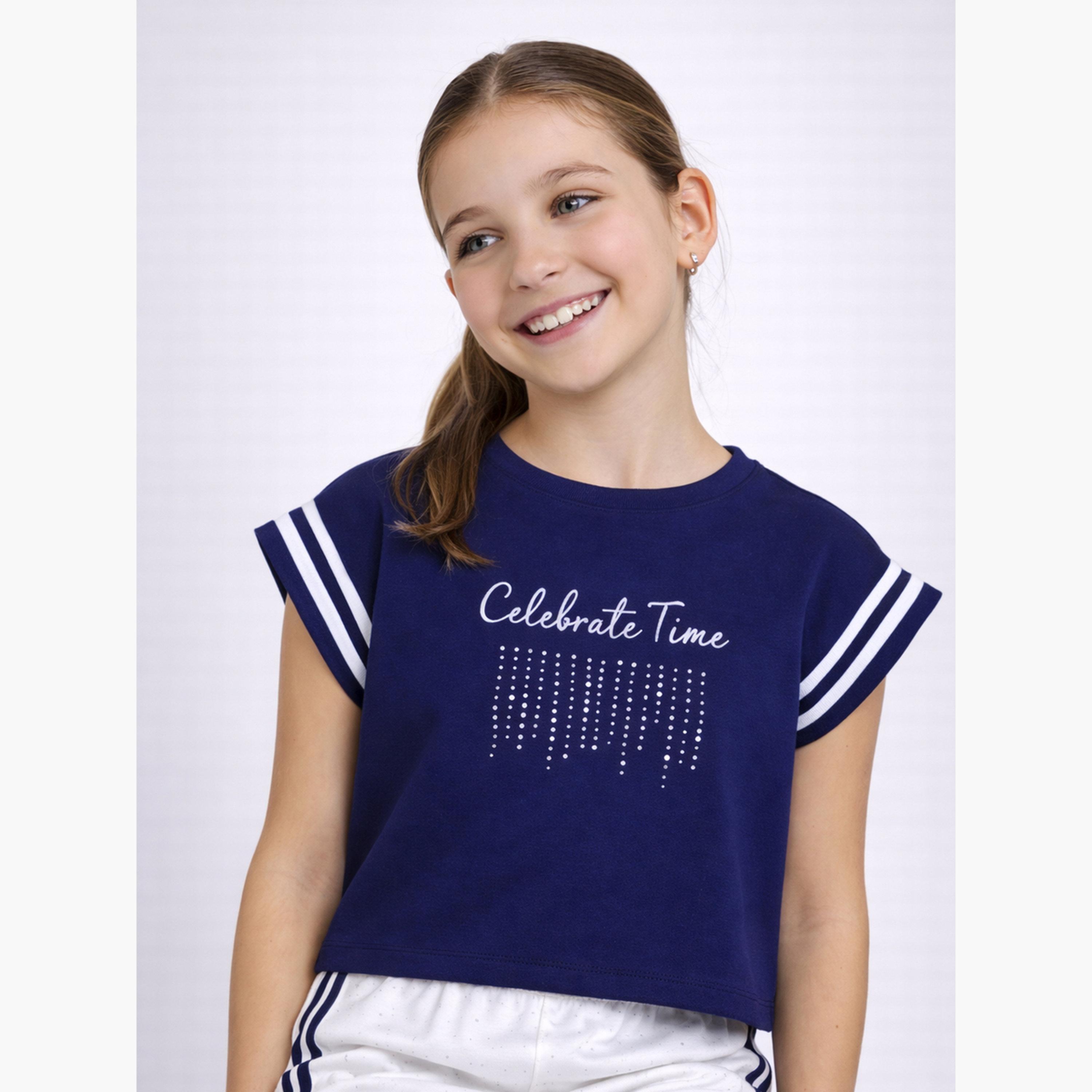 مجموعة من بنطال وتيشيرت قصير بطبعة-girls-clothing-setsandcoords-image-4
