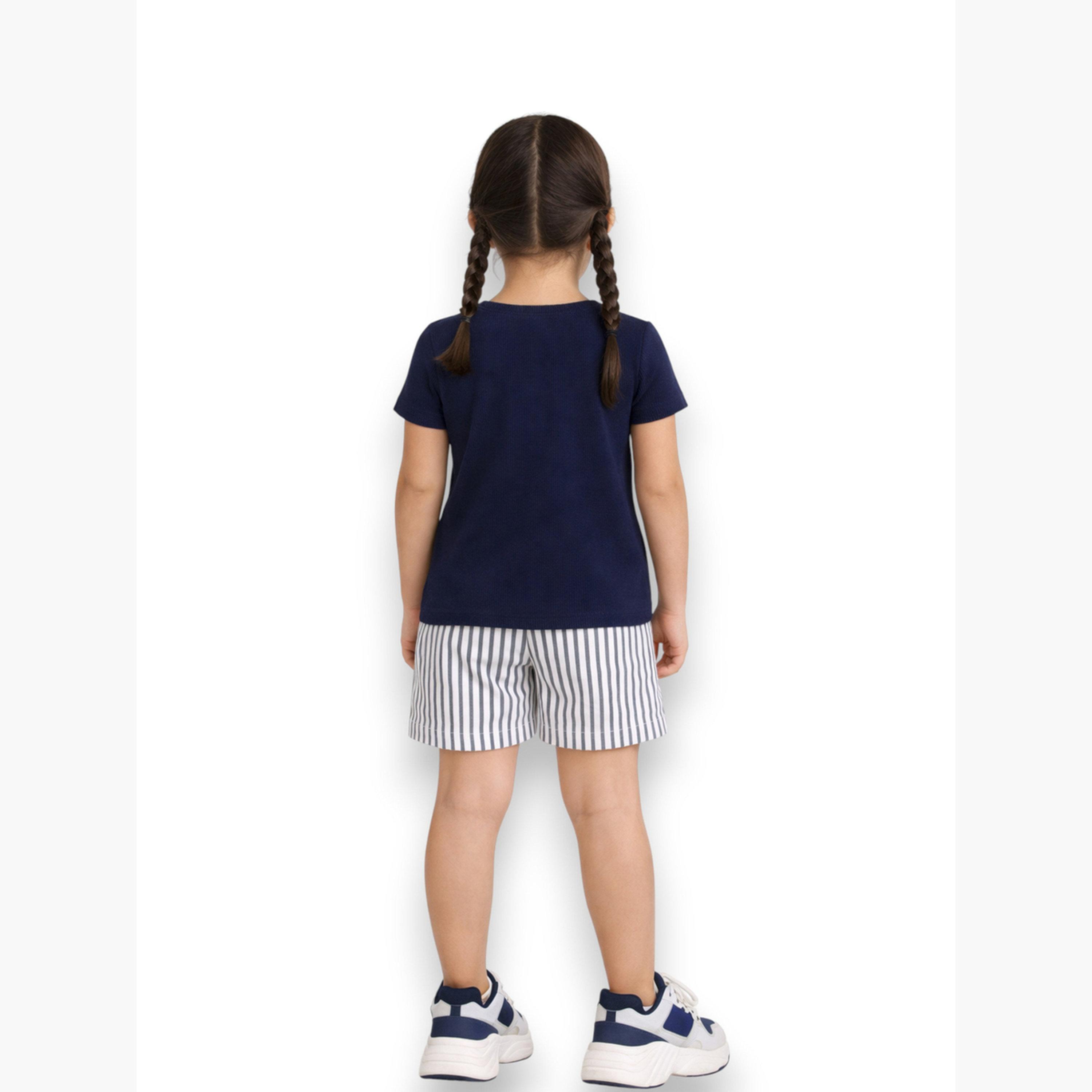 مجموعة من شورت مخطط وتيشيرت بطبعة فيونكة-girls-clothing-setsandcoords-image-6