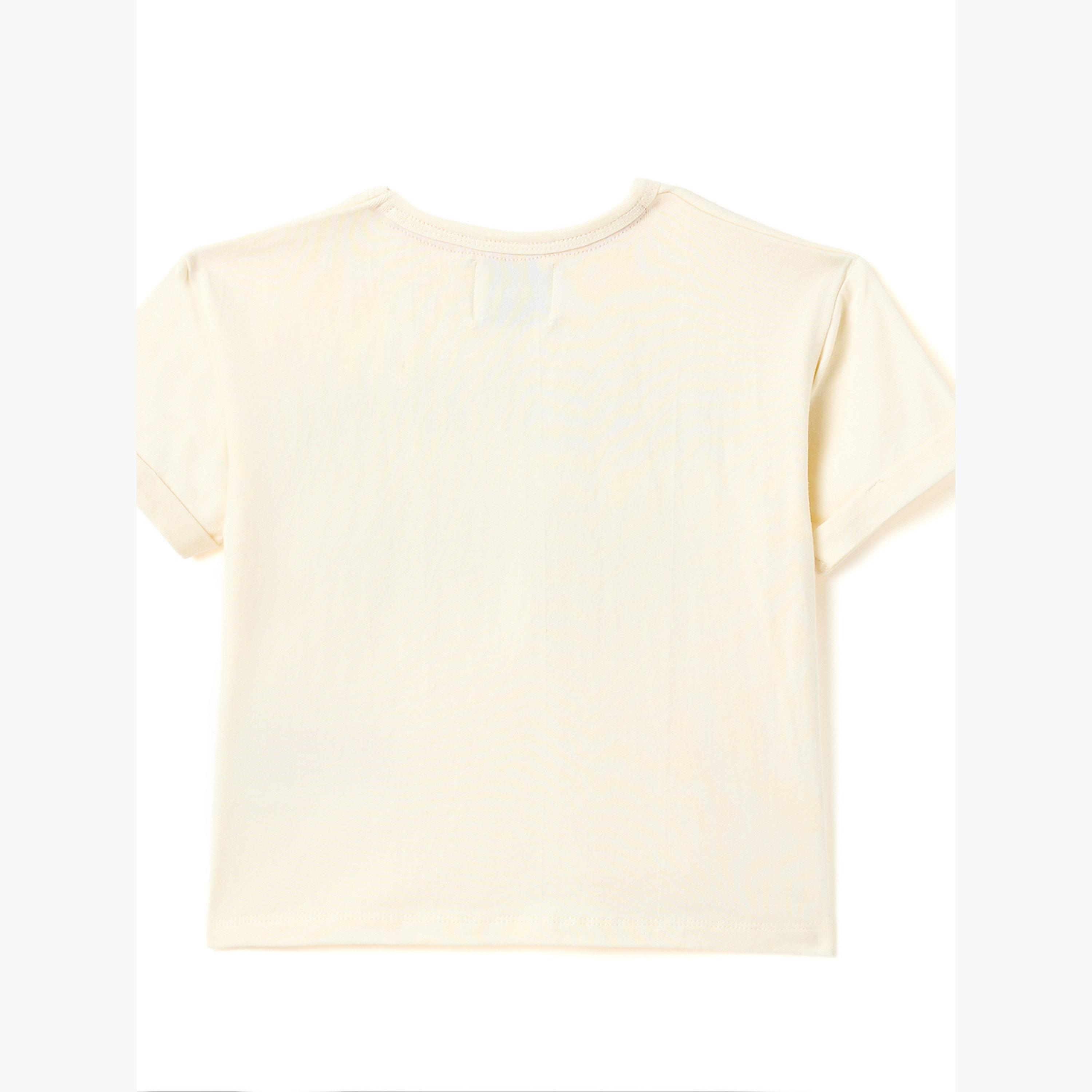 مجموعة من شورت وتيشيرت بطبعة-girls-clothing-setsandcoords-image-4