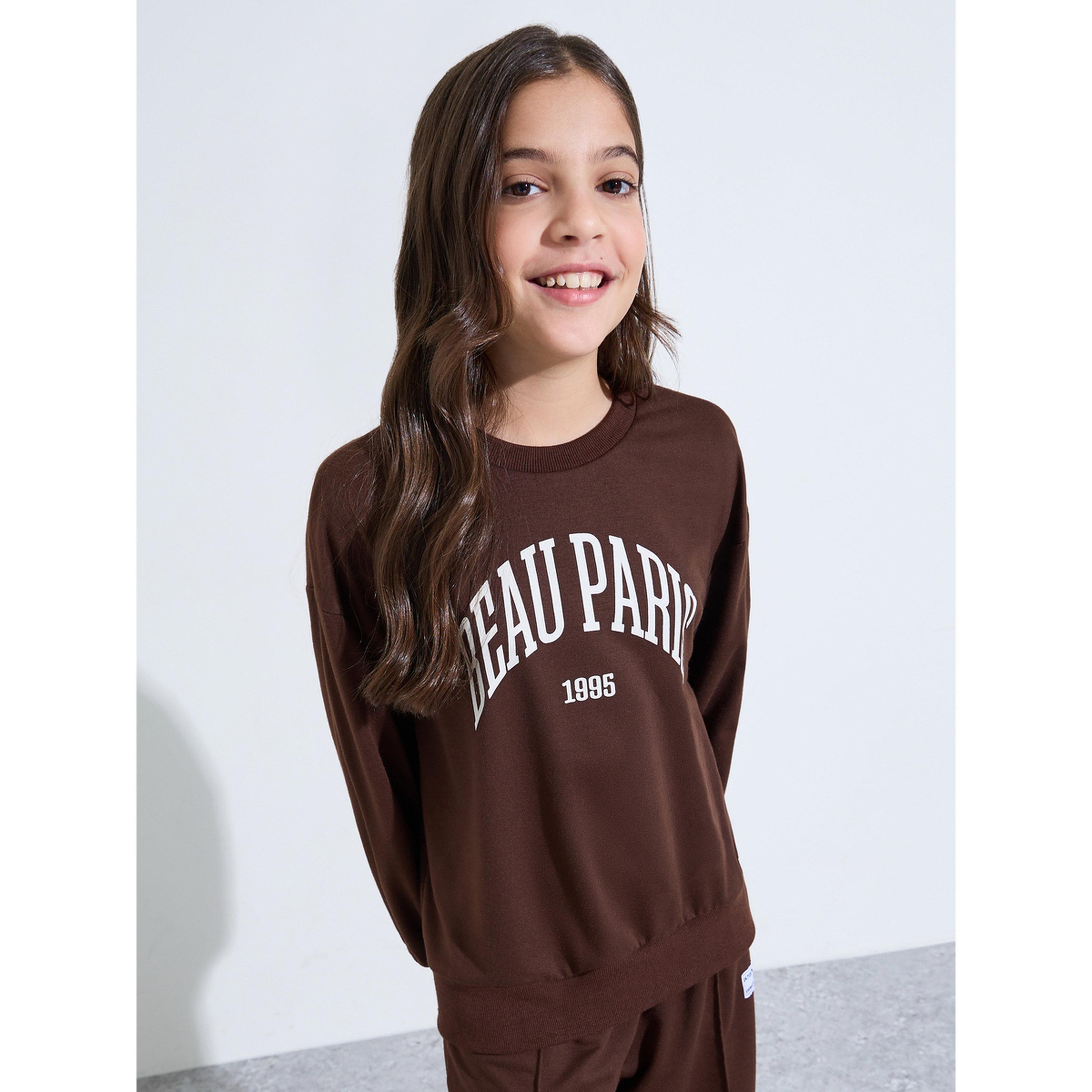 Styli Teen Girls Brown Slogan Print Oversized Sweatshirt and Wide Leg Joggers Set-girls-clothing-setsandcoords-image-2
