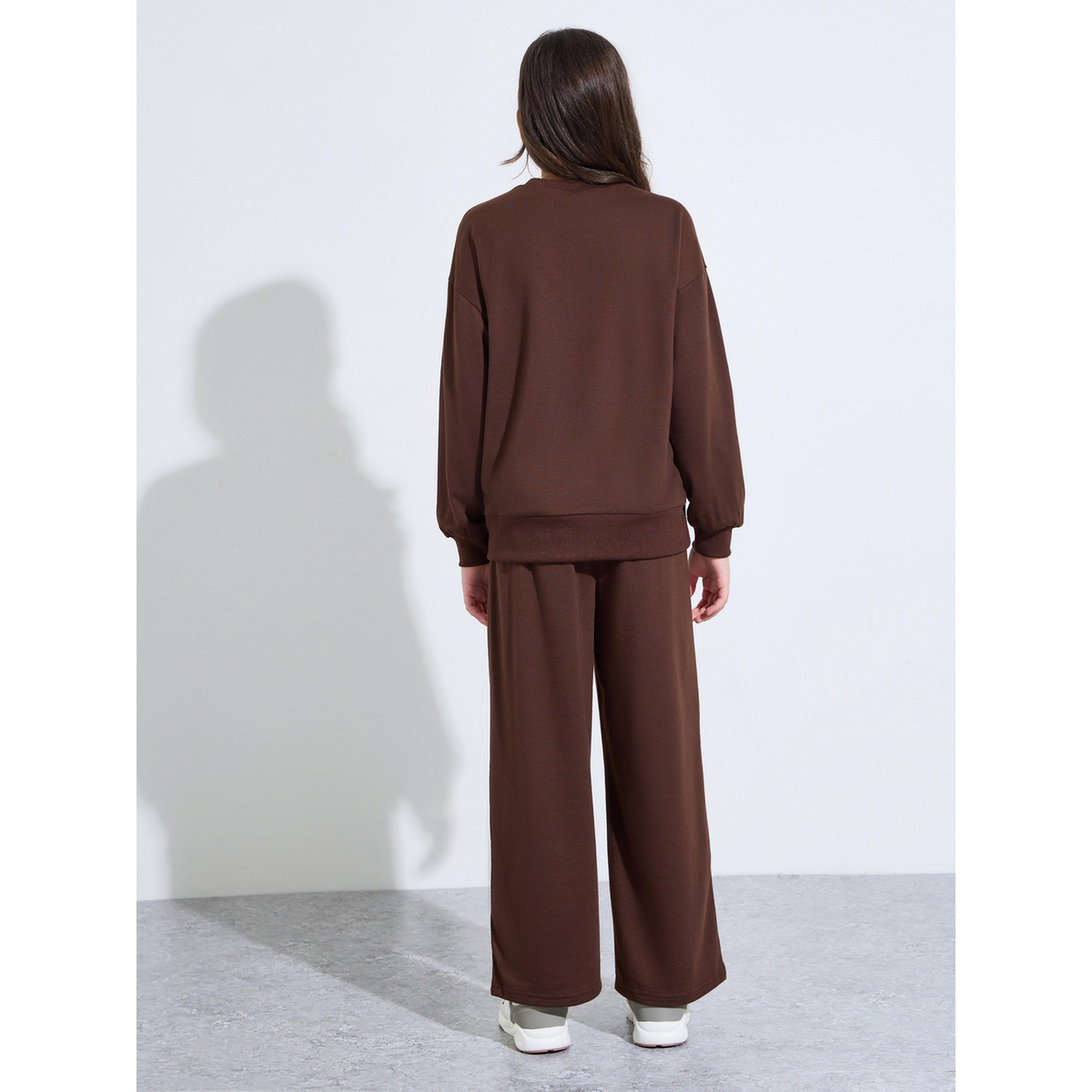 Styli Teen Girls Brown Slogan Print Oversized Sweatshirt and Wide Leg Joggers Set-girls-clothing-setsandcoords-image-3