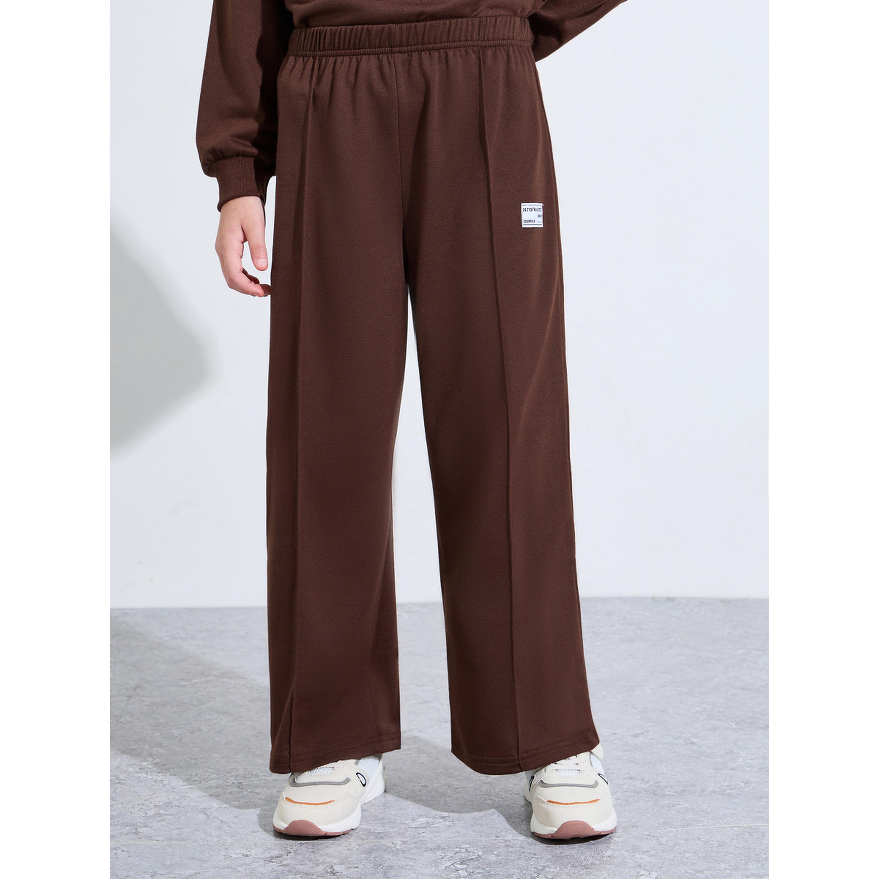 Styli Teen Girls Brown Slogan Print Oversized Sweatshirt and Wide Leg Joggers Set-girls-clothing-setsandcoords-image-5