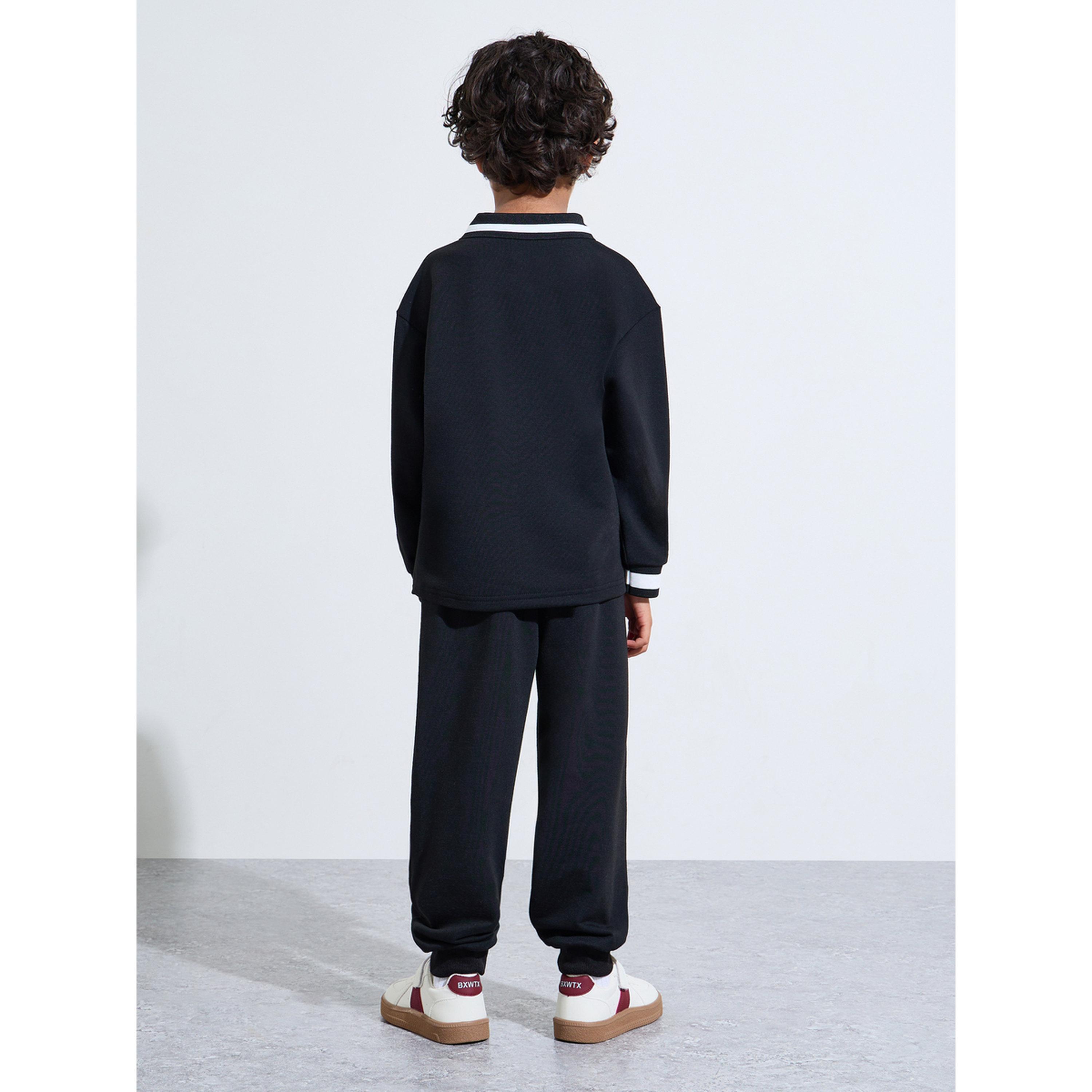 مجموعة من بنطال جوغر وتيشيرت بولو بتفاصيل متباينة وطبعة غرافيك للأولاد-boys-clothing-setsandcoords-image-3