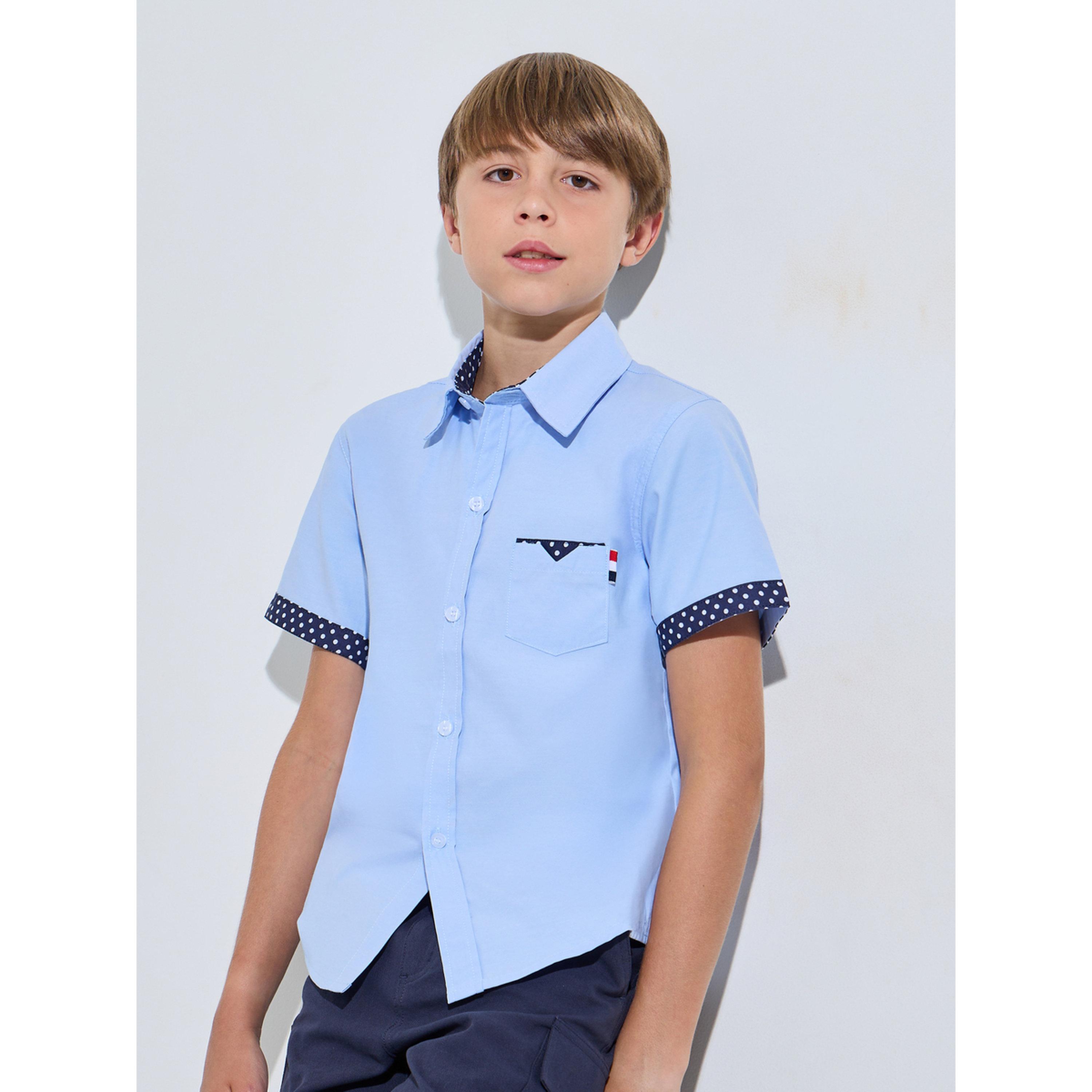 قميص بتفاصيل متباينة على الجيب والأكمام للأولاد باللون الأزرق الفاتح-boys-clothing-shirts-image-1
