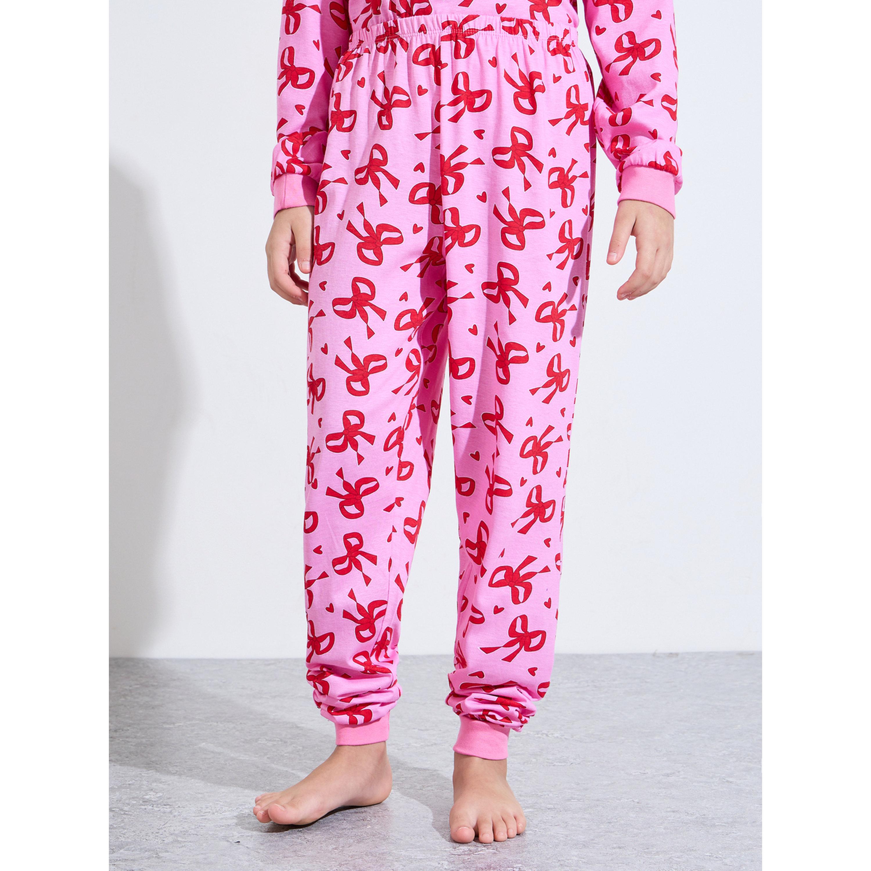 Styli Teen Girls All Over Bow Print Sweatshirt and Cuffed Pants Pyjama Set-girls-clothing-nightwear-image-5