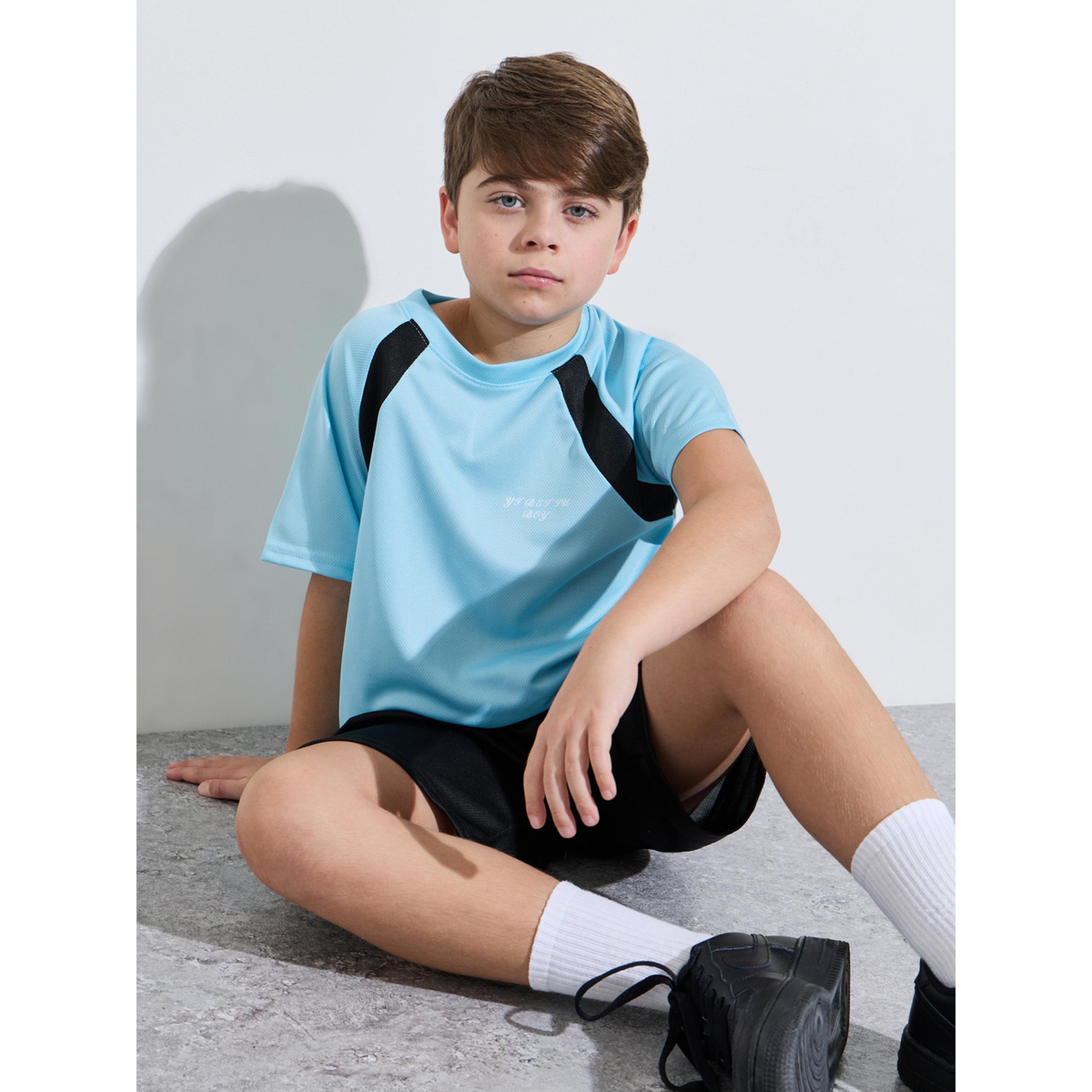 طقم من شورت وتيشيرت بأكمام ريجلان بنمط كتل الالوان أزرق للأولاد المراهقين-boys-clothing-setsandcoords-image-4