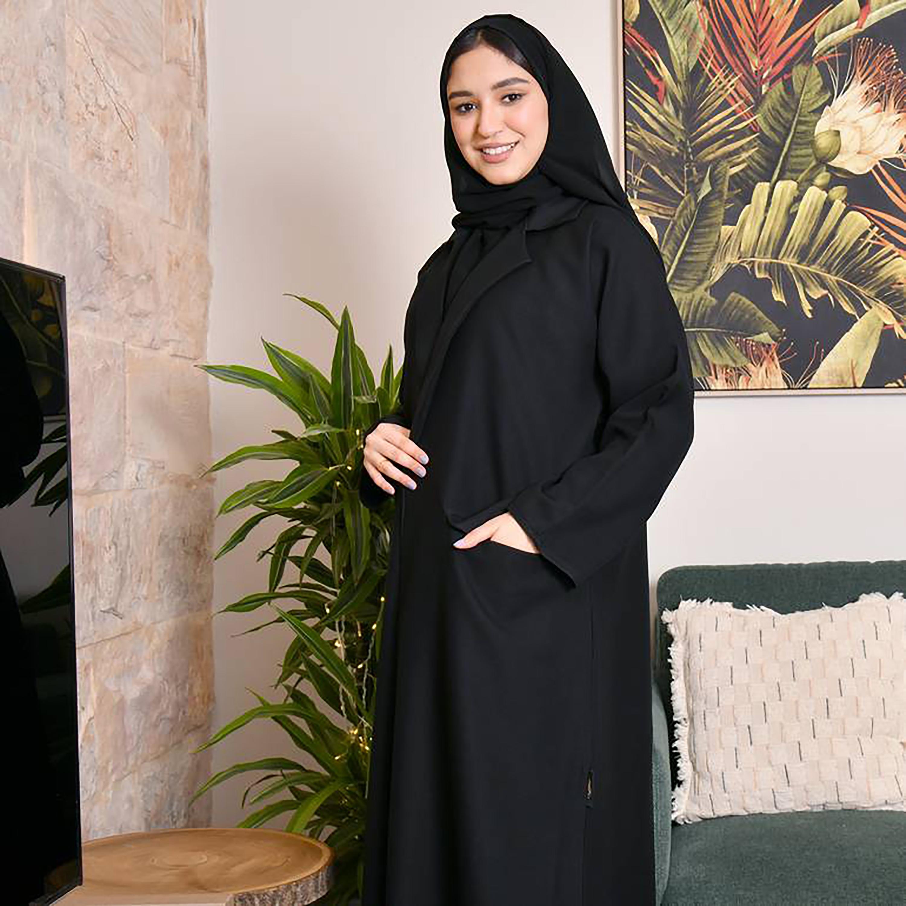 Hawraa Black Notched Lapel Collar Crepe Wrap Abaya with Hijab-women-arabicclothing-abayas-image-2