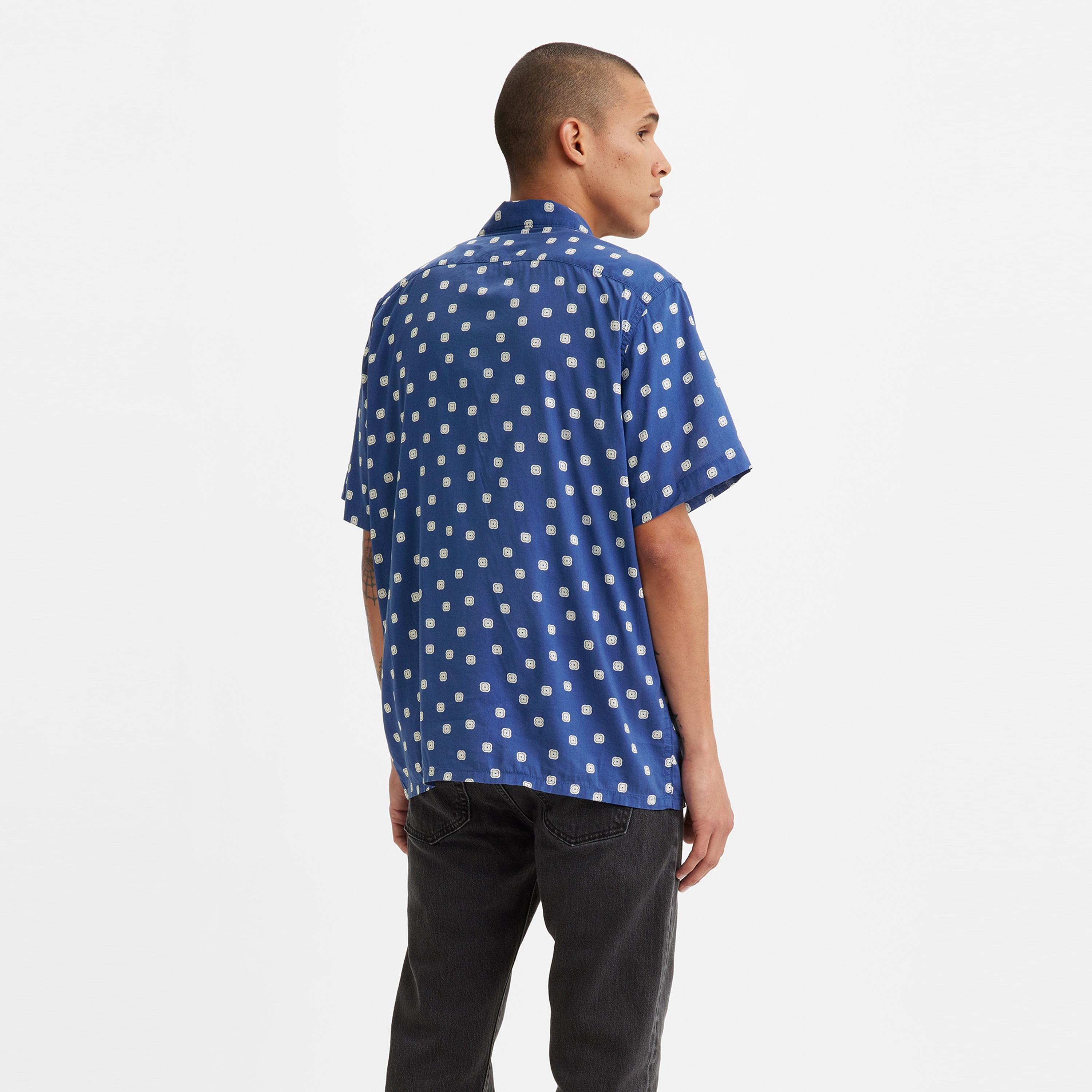 Levi's Printed Cuban Collar Short Sleeves Shirt with Patch Pocket-men-clothing-shirts-image-2