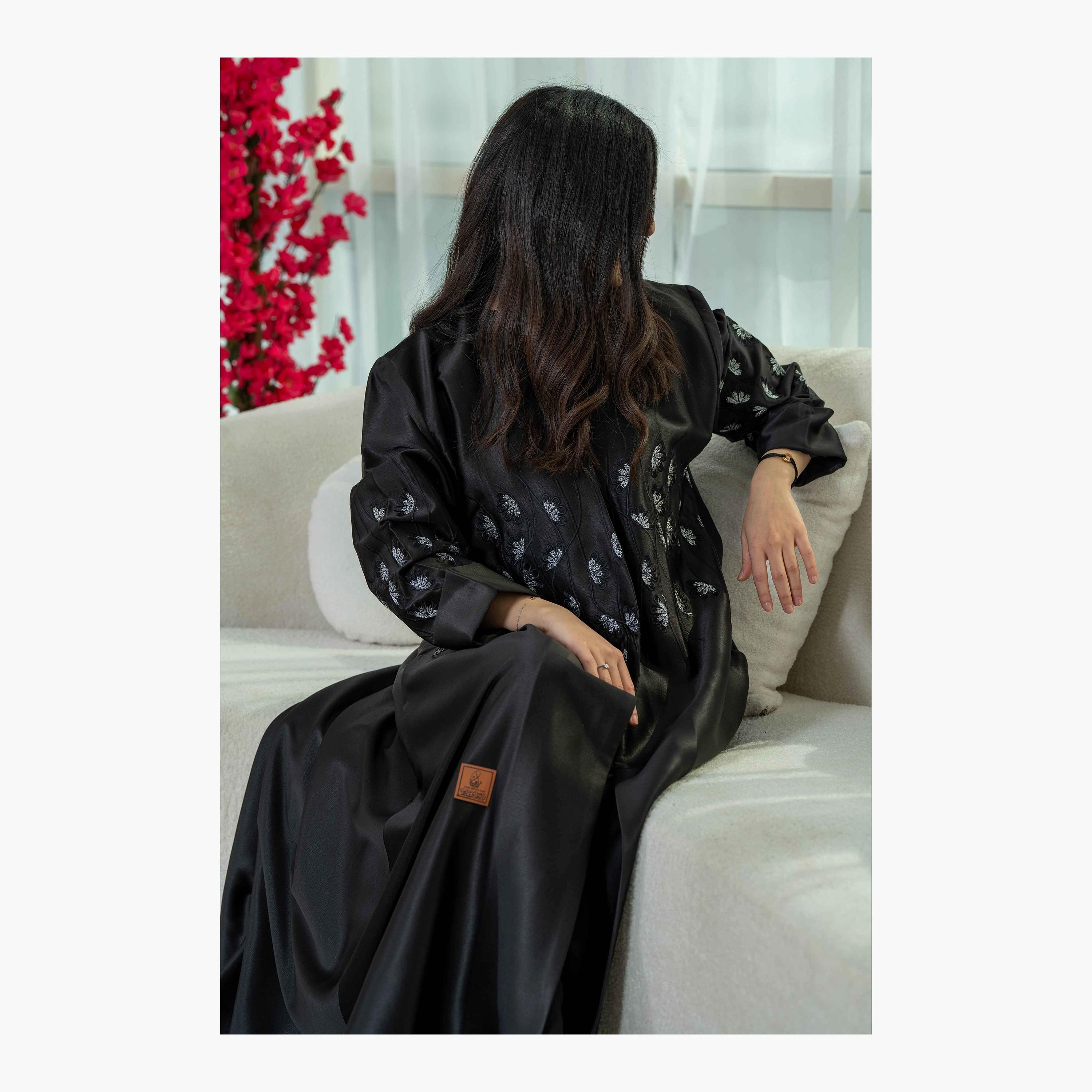 Zahiyh Embroidered Black Women's Toujan Kaloush Abaya with Tarha-women-arabicclothing-abayas-image-5