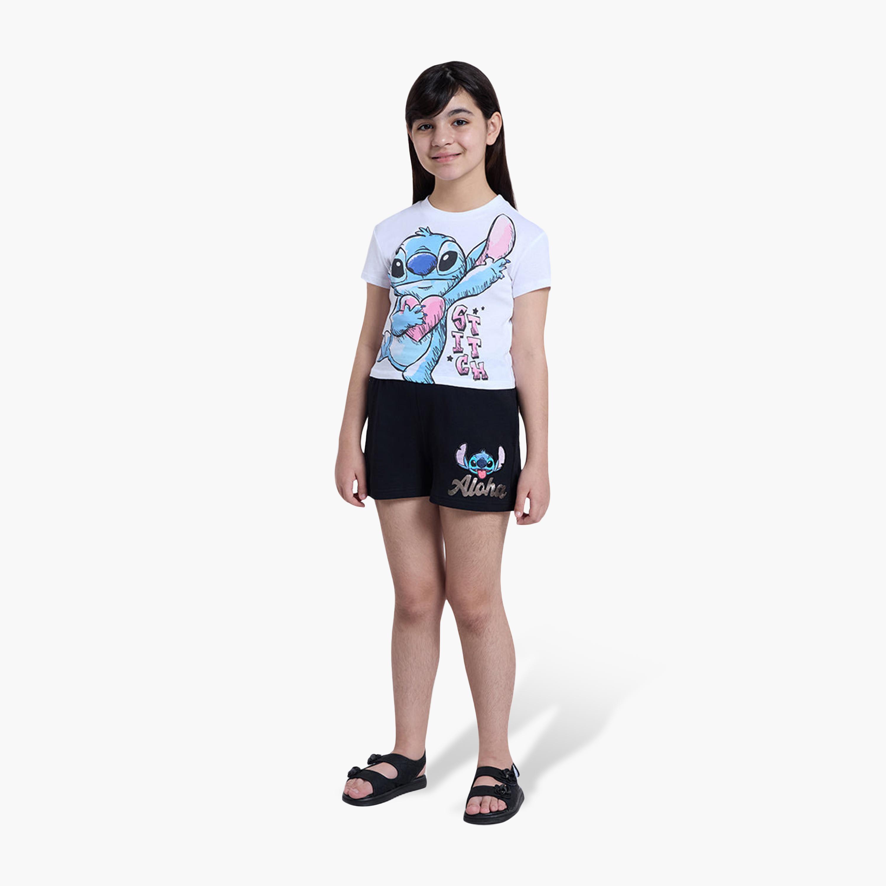شورت بتفاصيل "ستيتشد" - أسود من اوه في اس-girls-clothing-bottoms-shorts-image-2