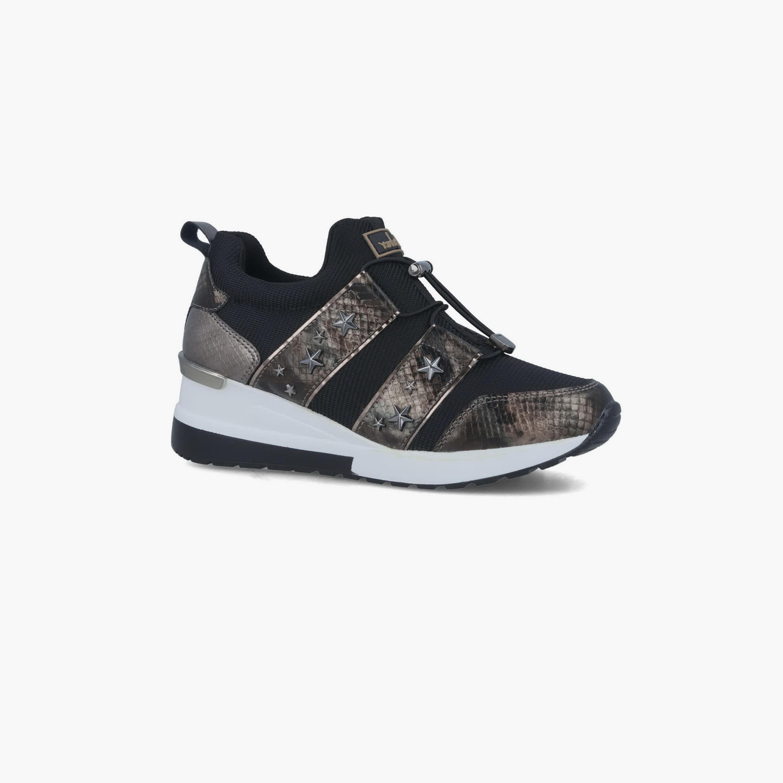 Menbur Women's Reptile Print Low Ankle Sneakers with Studded Accent | 22672-women-shoes-sneakers-image-1