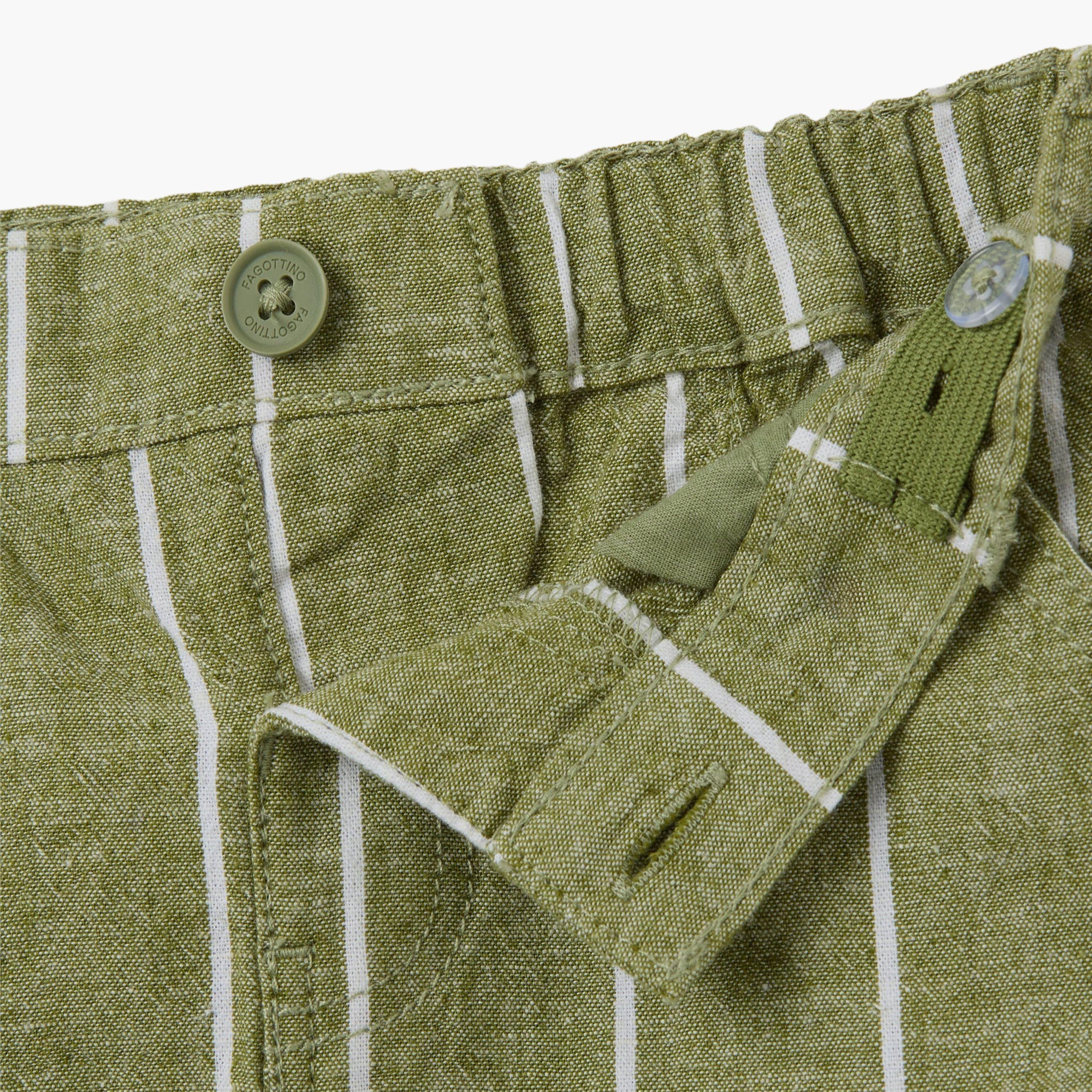 طقم قميص قطن سادة وشورت من اوه في اس-baby-boys-clothing-setsandcoords-image-3