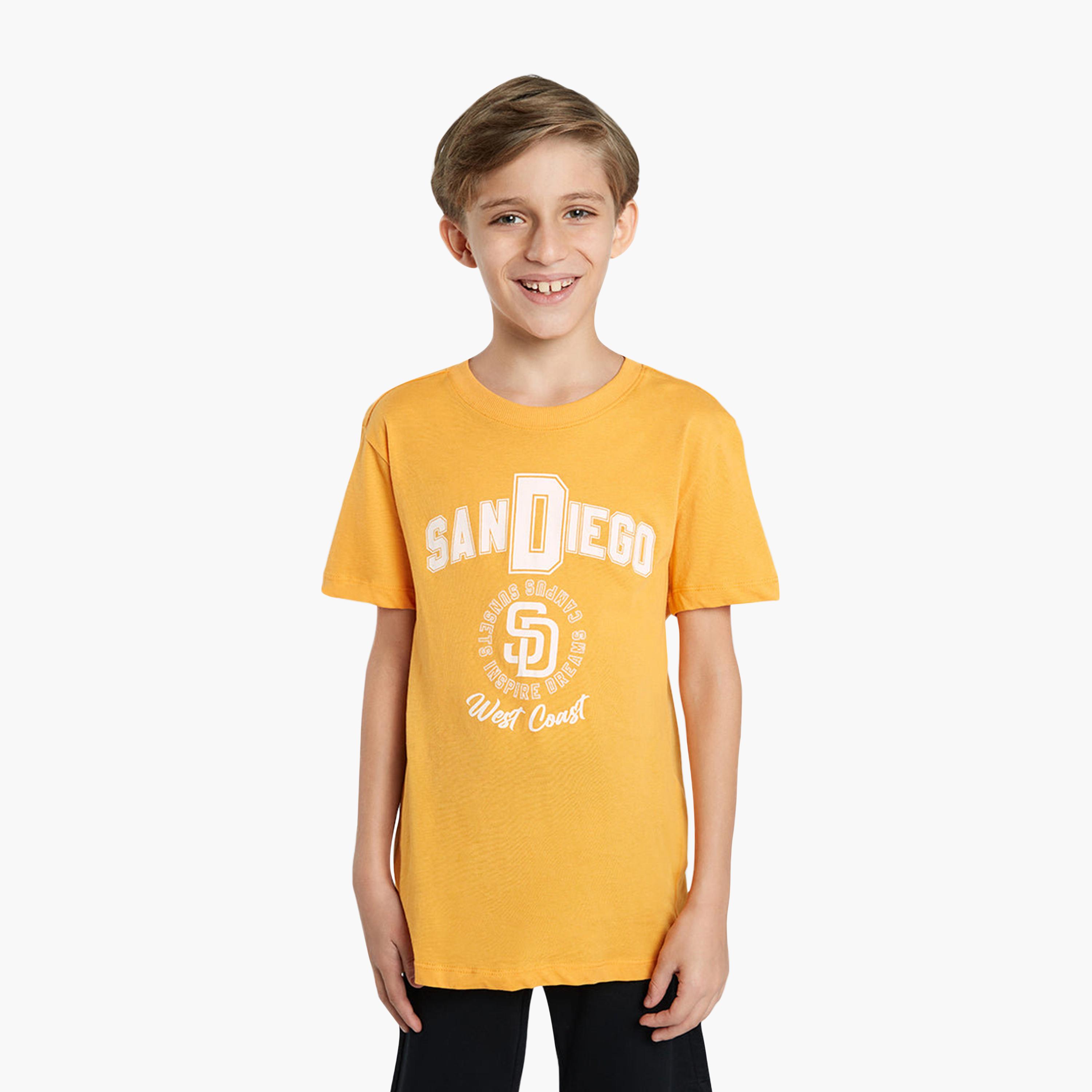 تيشيرت قطن مطبوع بأكمام قصيرة من اوه في اس-boys-clothing-tshirtsandpolos-image-1