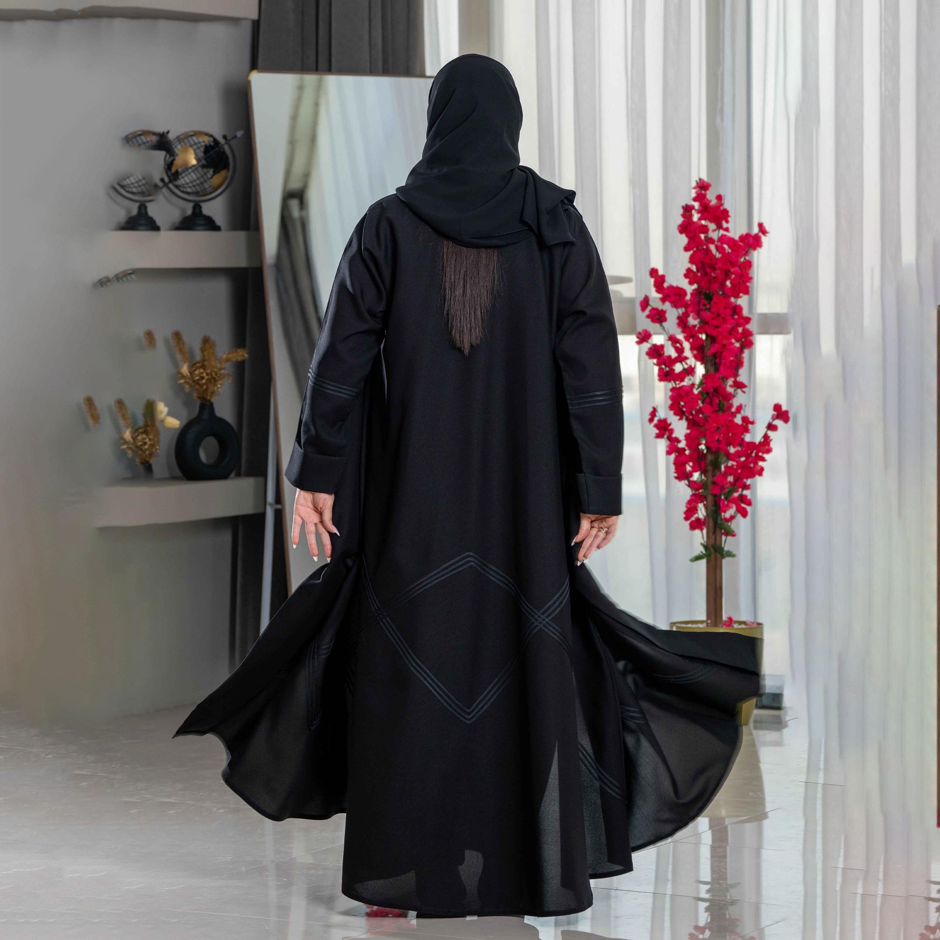 عباية نسائية سادة سوداء كلوش بياقة مطوية مع طرحة من زاهيه-women-arabicclothing-prayerclothing-image-4
