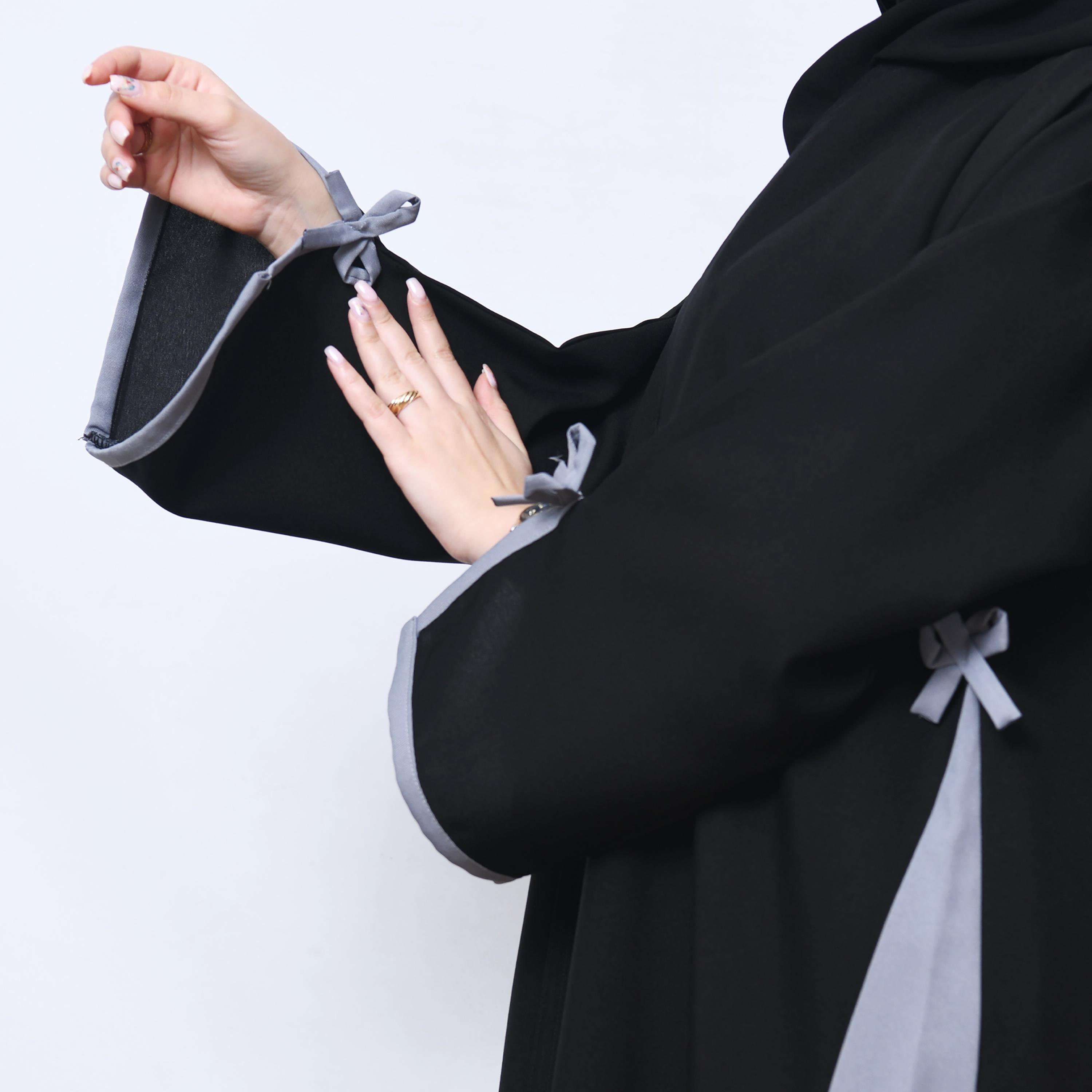 عباية نسائية من الكتان مع حجاب من حوراء، بأكمام طويلة وفتحة عنق، بألوان متعددة من حوراء-women-arabicclothing-abayas-image-3