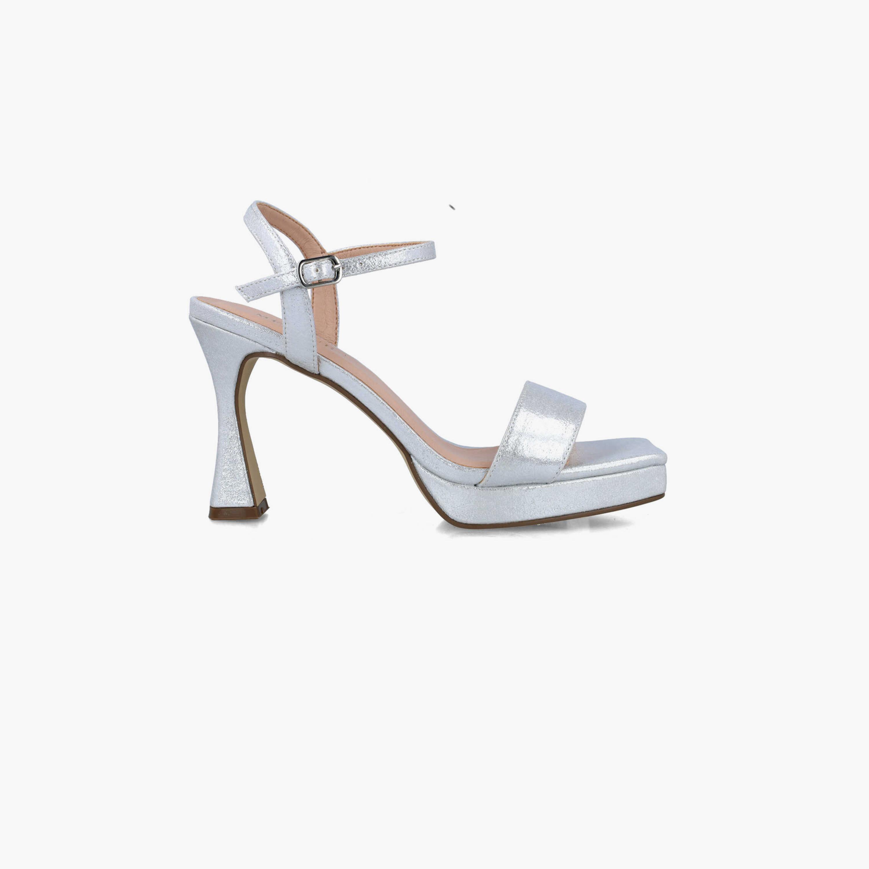 مينبور- صندل بكعب رفيع بإبزيم وحزام للنساء | 24376-women-shoes-heels-image-1