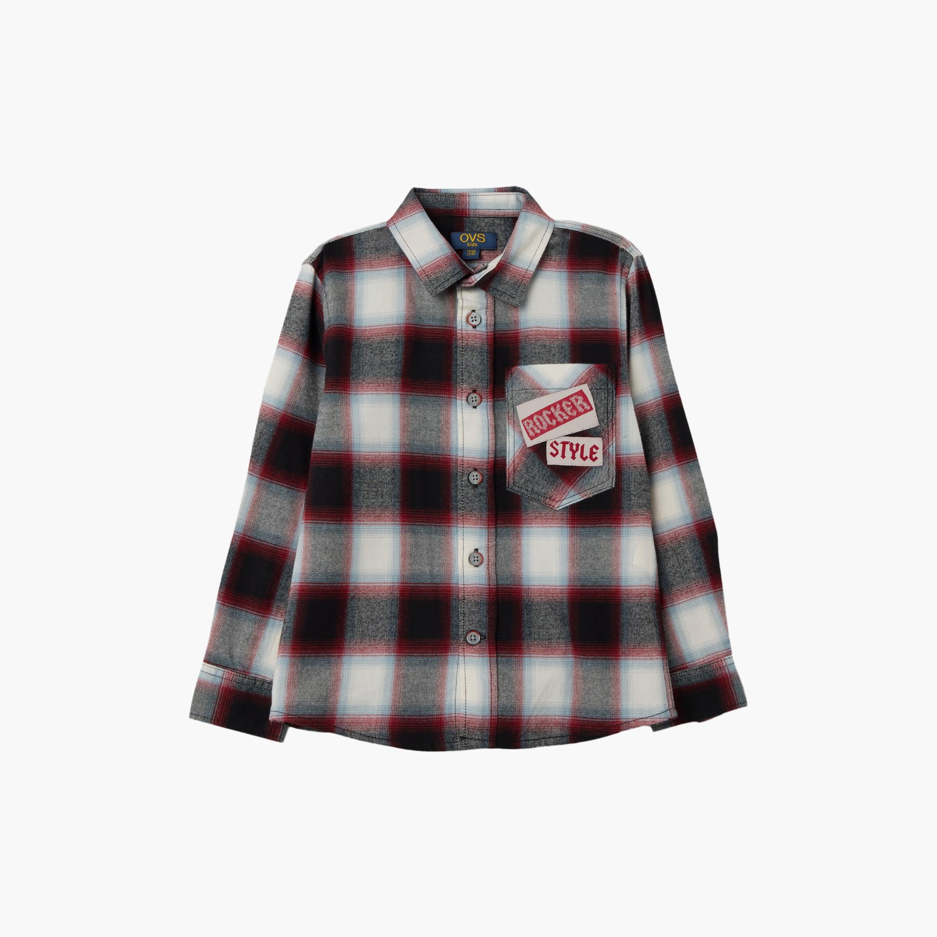 قميص قطن سادة بنقشة "تشيكد" مربعات وأكمام طويلة من اوه في اس-boys-clothing-shirts-image-1