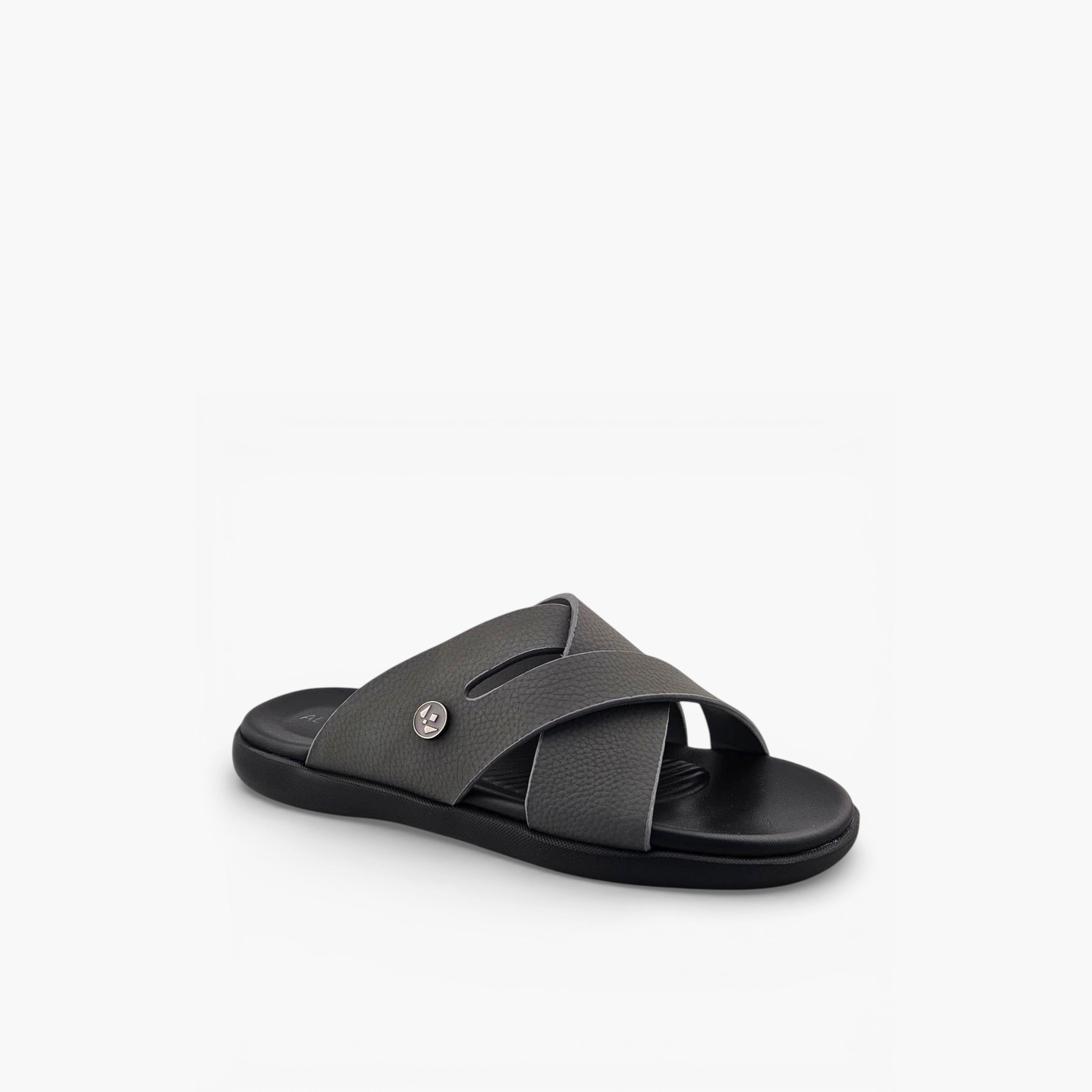 صندل سايروس المريح سهل الارتداء للرجال من آل فانوس-men-shoes-sandals-image-1