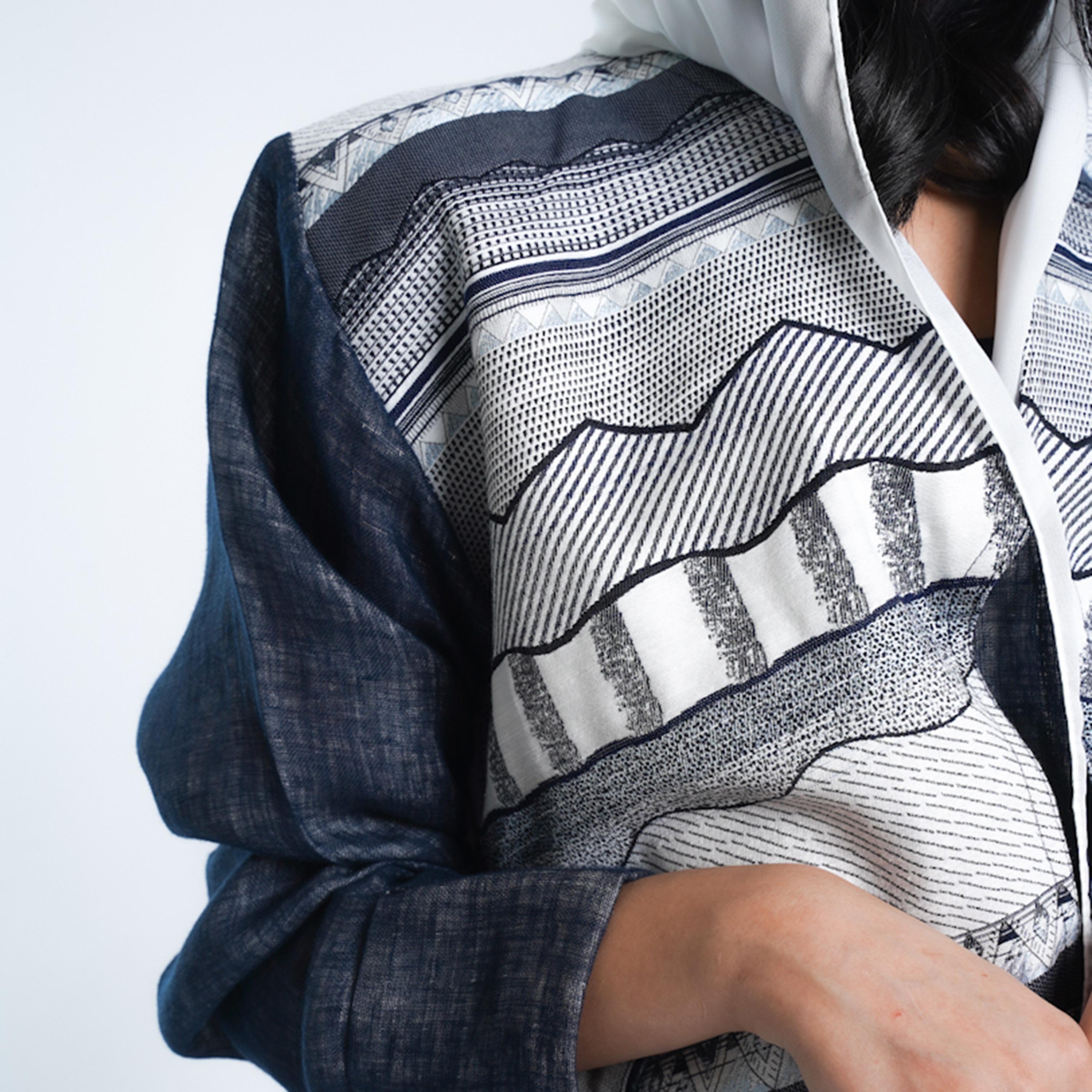 Gheed Navy Blue Geometric Open Front Neck Linen Women's Abaya with Hijab-women-arabicclothing-abayas-image-3