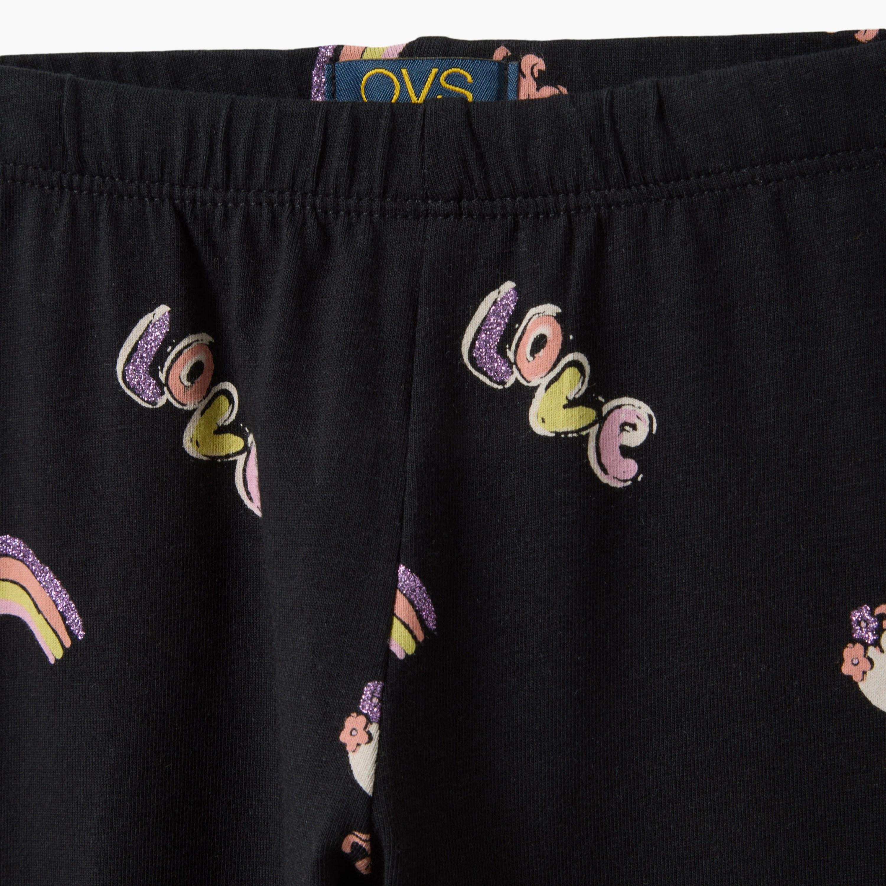 ليجنز "سكيني فيت" بقصة ضيقة ومطبوع من اوه في اس-girls-clothing-bottoms-leggings-image-3