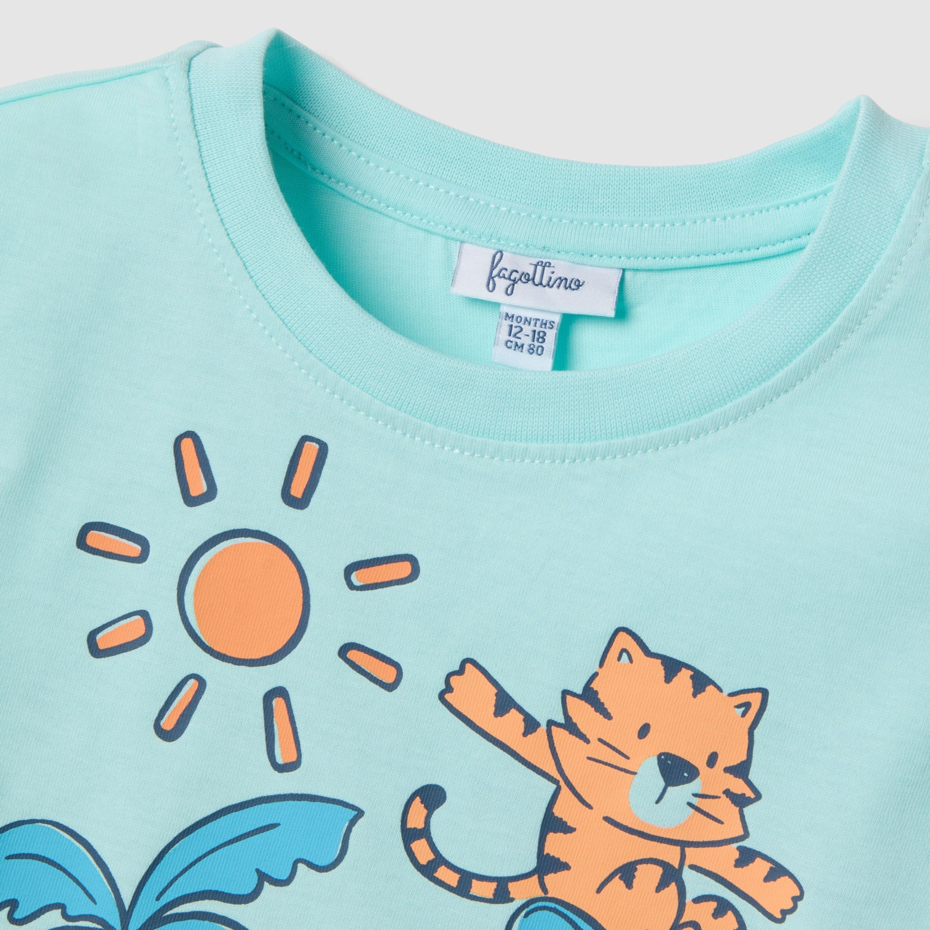 طقم تيشيرت غرافيك وشورت بأكمام قصيرة من أو في إس-baby-boys-clothing-setsandcoords-image-5