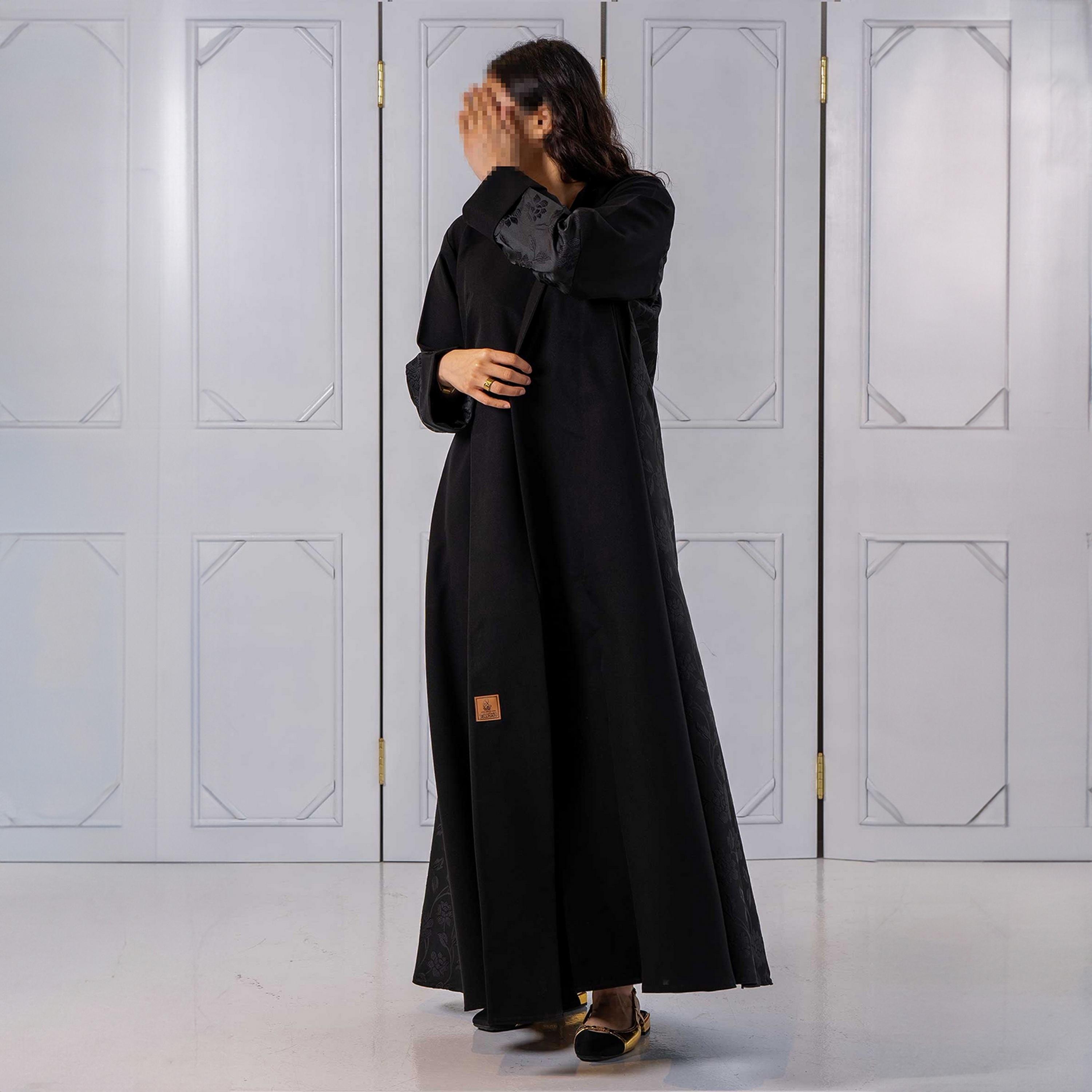 Zahiyh Black Floral Jacquard Women's Cloche Abaya with Hijab-women-arabicclothing-abayas-image-2