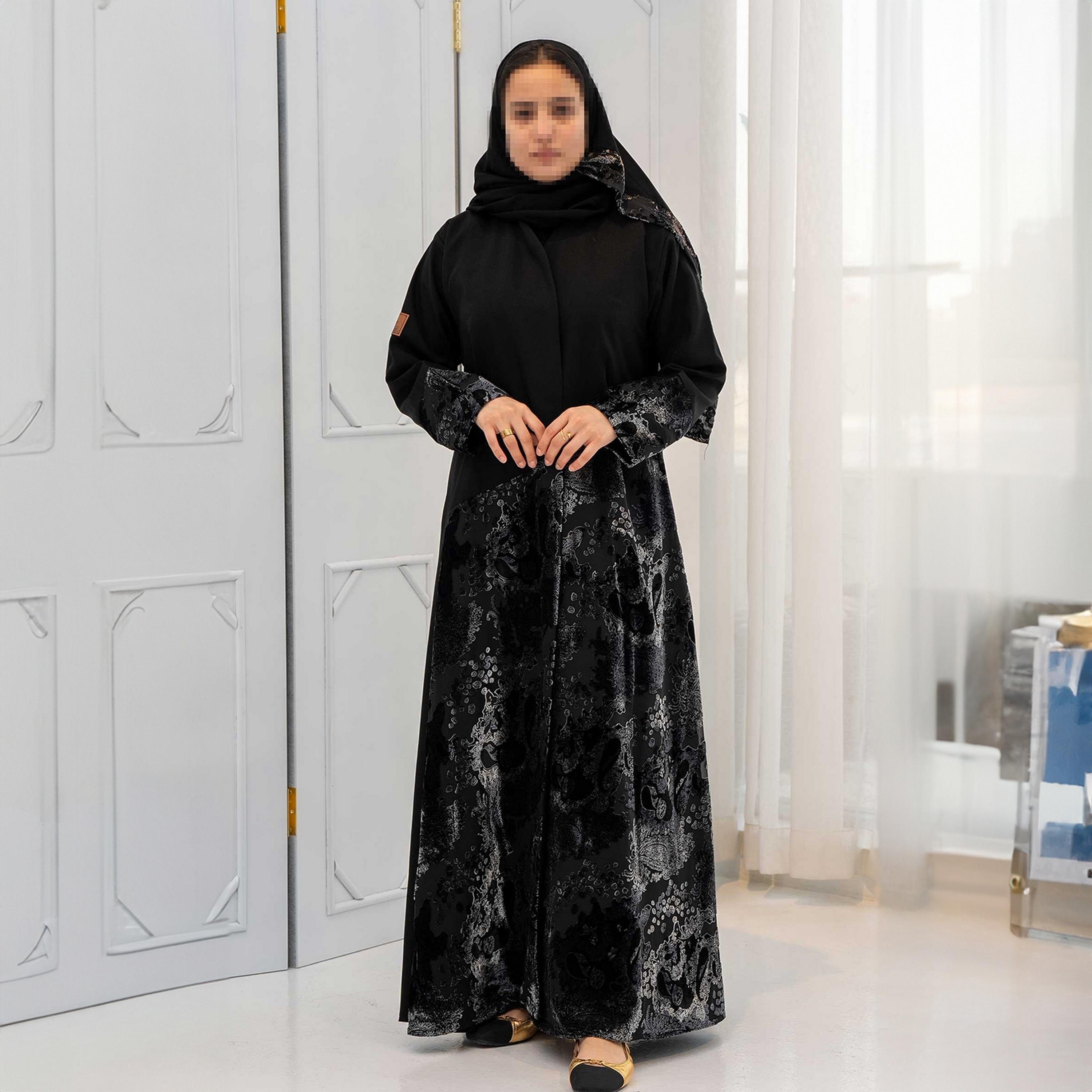 Zahiyh Black Contrast Cuff Sleeves Paisley Women's Cloche Abaya with Hijab-women-arabicclothing-abayas-image-1