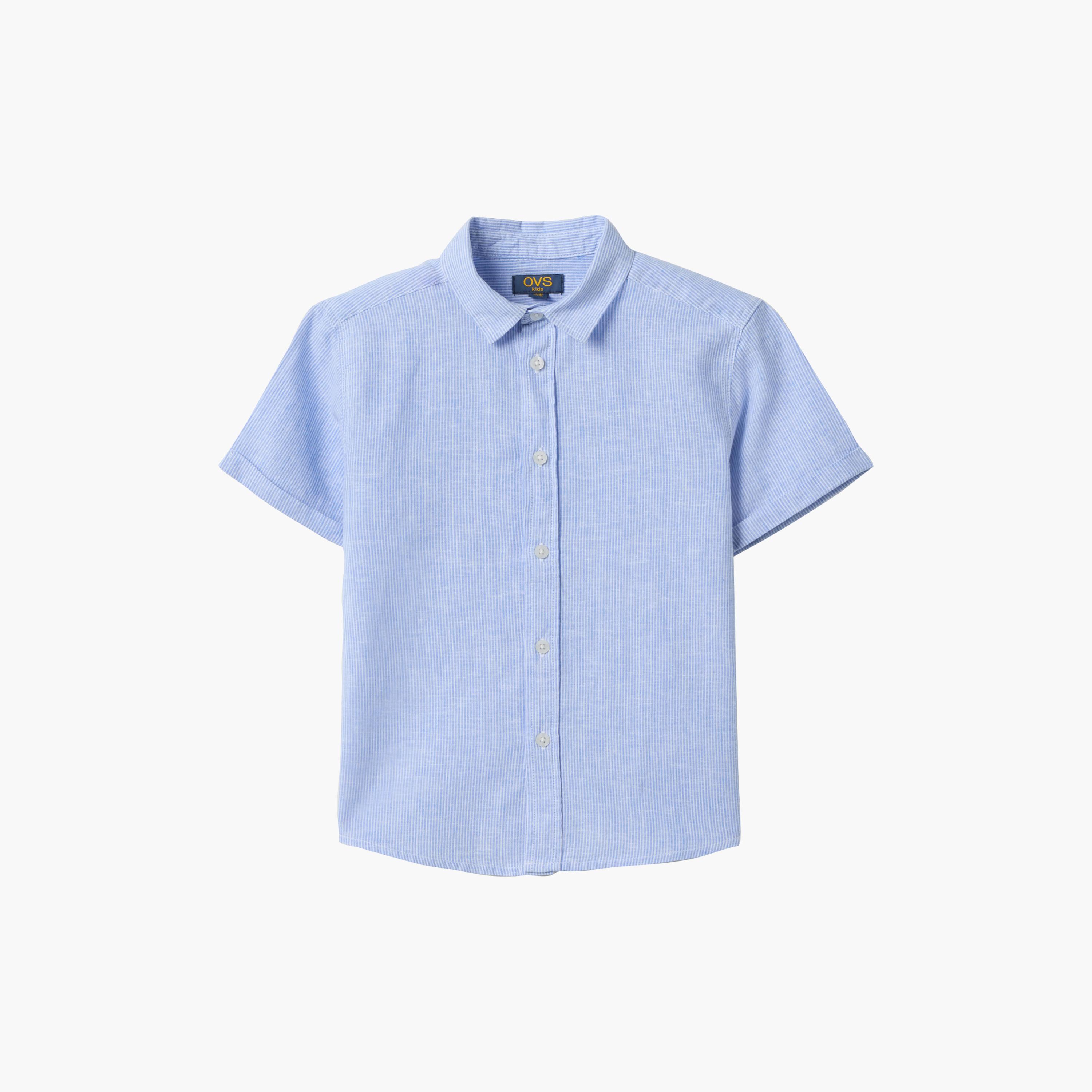 قميص مخطط رأسياً بأكمام قصيرة وقصة عادية (ريجيلار فيت) من أو في إس-boys-clothing-shirts-image-1