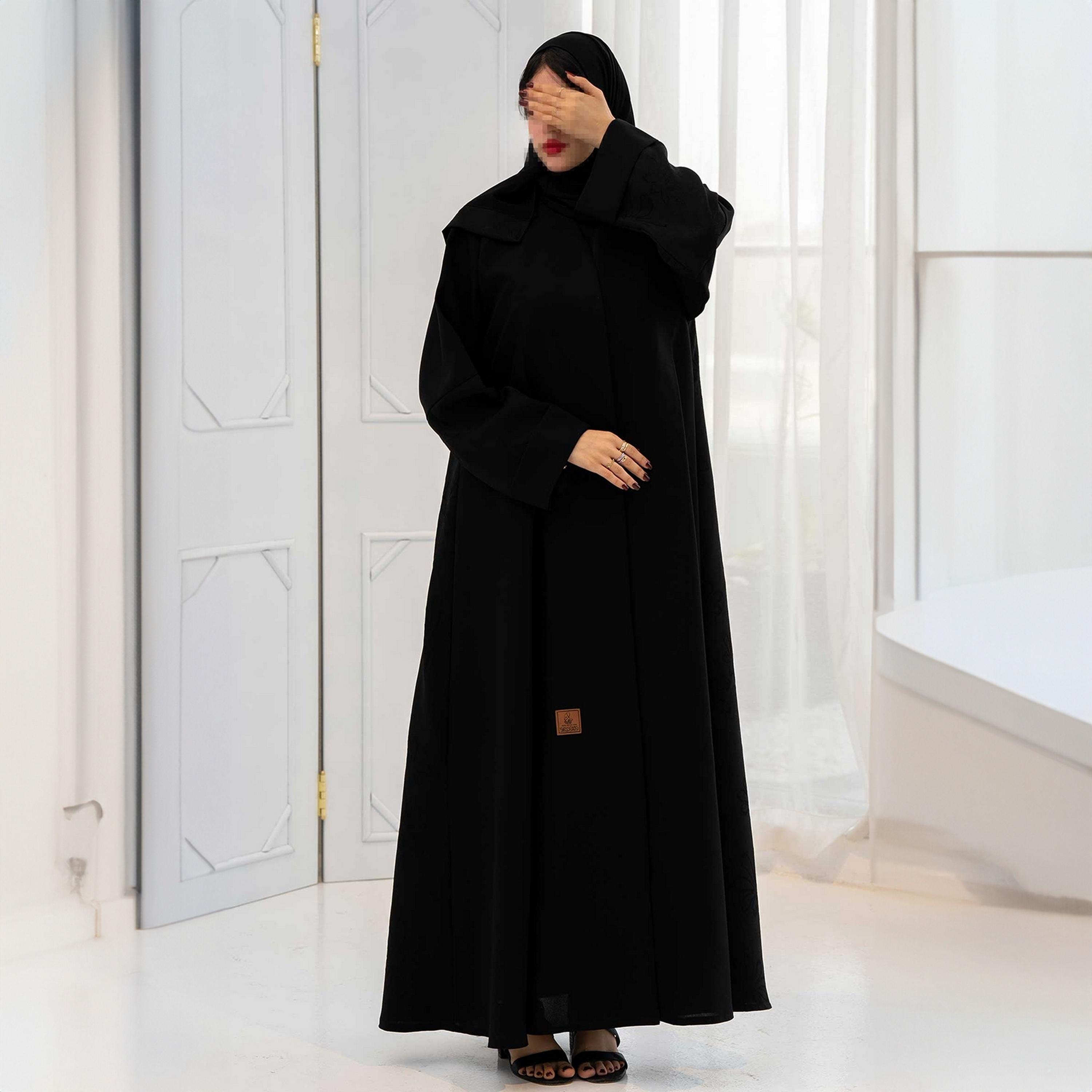 Zahiyh Black Floral Jacquard Women's Cloche Abaya with Hijab-women-arabicclothing-abayas-image-2
