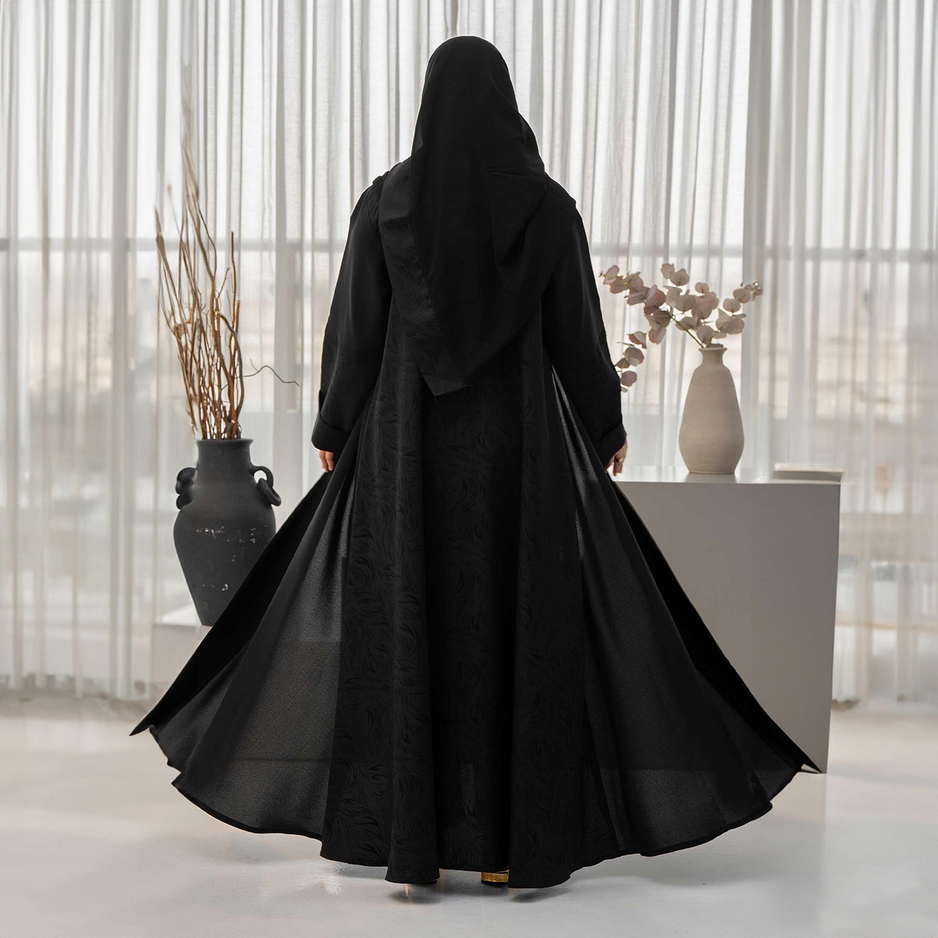 Zahiyh Black Jacquard Women's Cloche Abaya with Hijab-women-arabicclothing-abayas-image-4