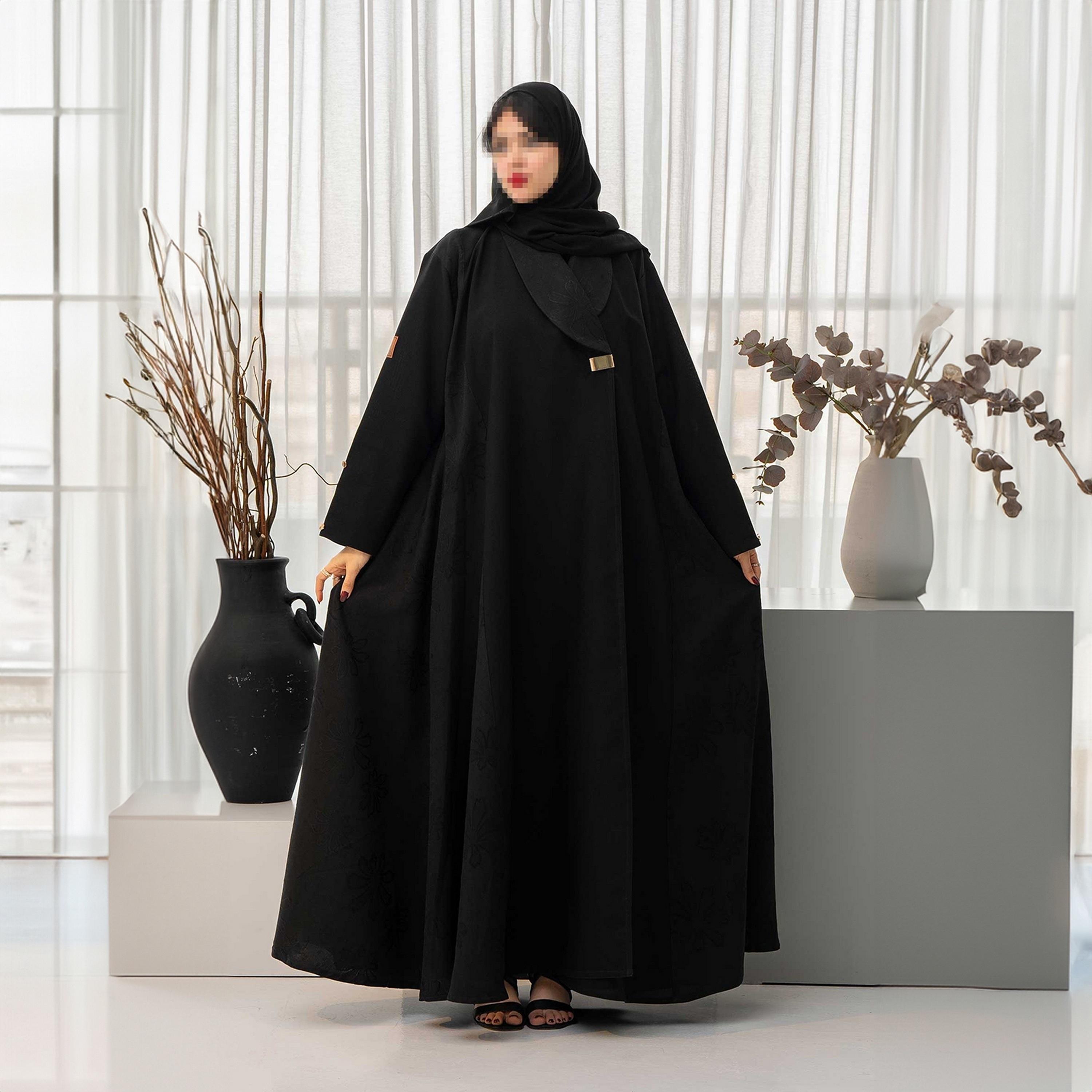 عباية نسائية سوداء مزخرفة بالزهور مع حجاب من زاهيه-women-arabicclothing-abayas-image-2