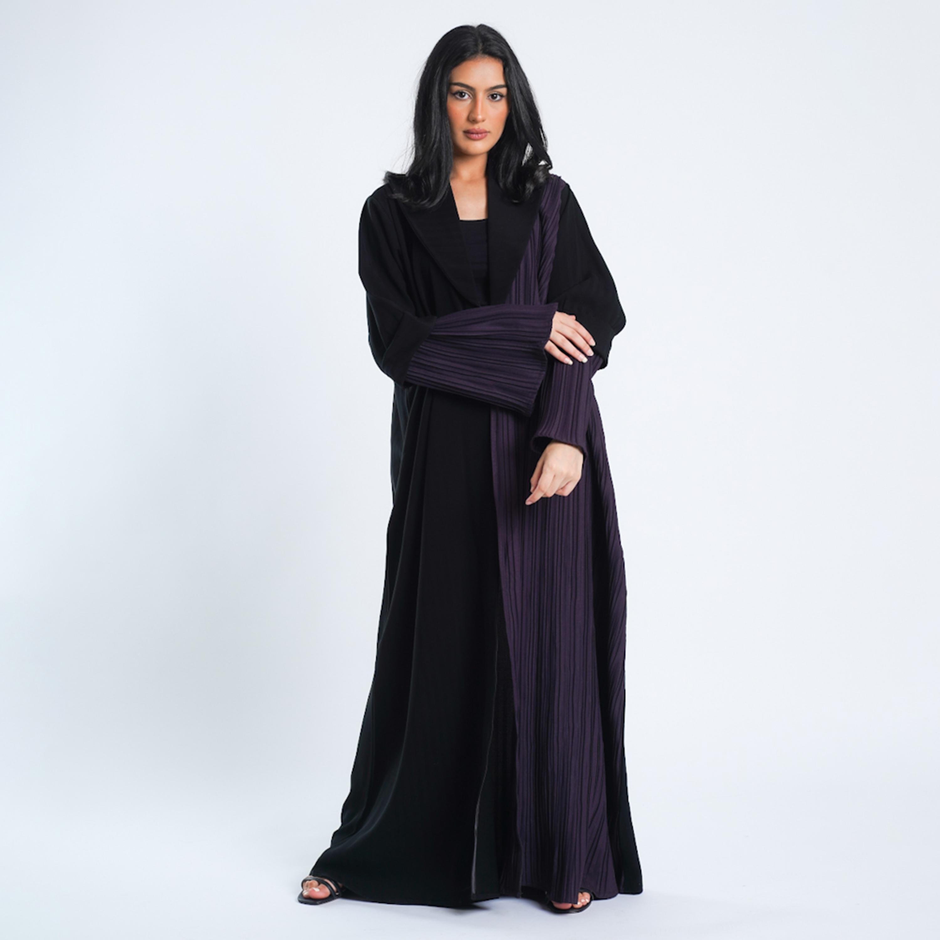Gheed Black Textured Lapel Collared Bell Sleeves Crepe Women's Abaya with Hijab-women-arabicclothing-abayas-image-1