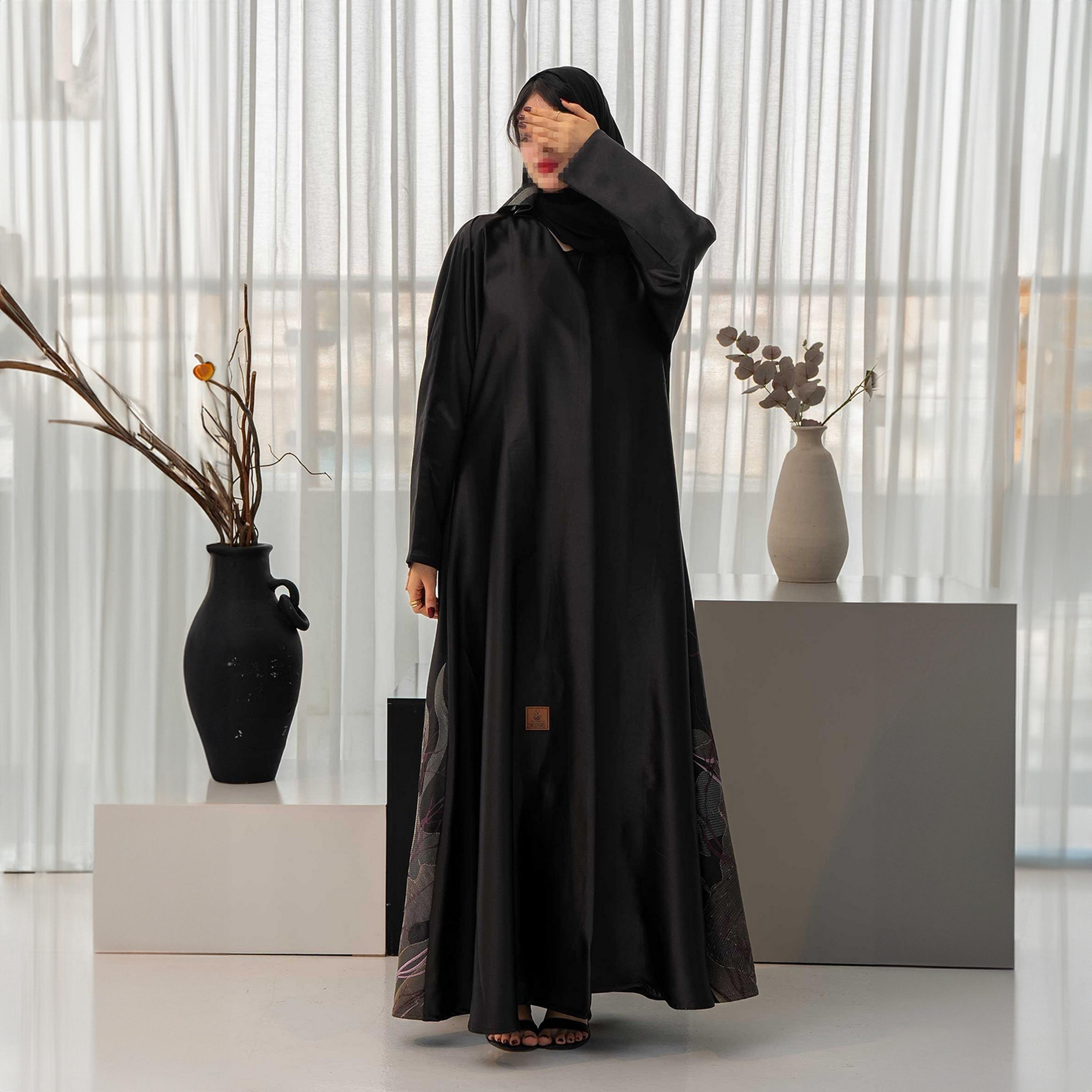 Zahiyh Black Embroidered Women's Cloche Abaya with Hijab-women-arabicclothing-abayas-image-2