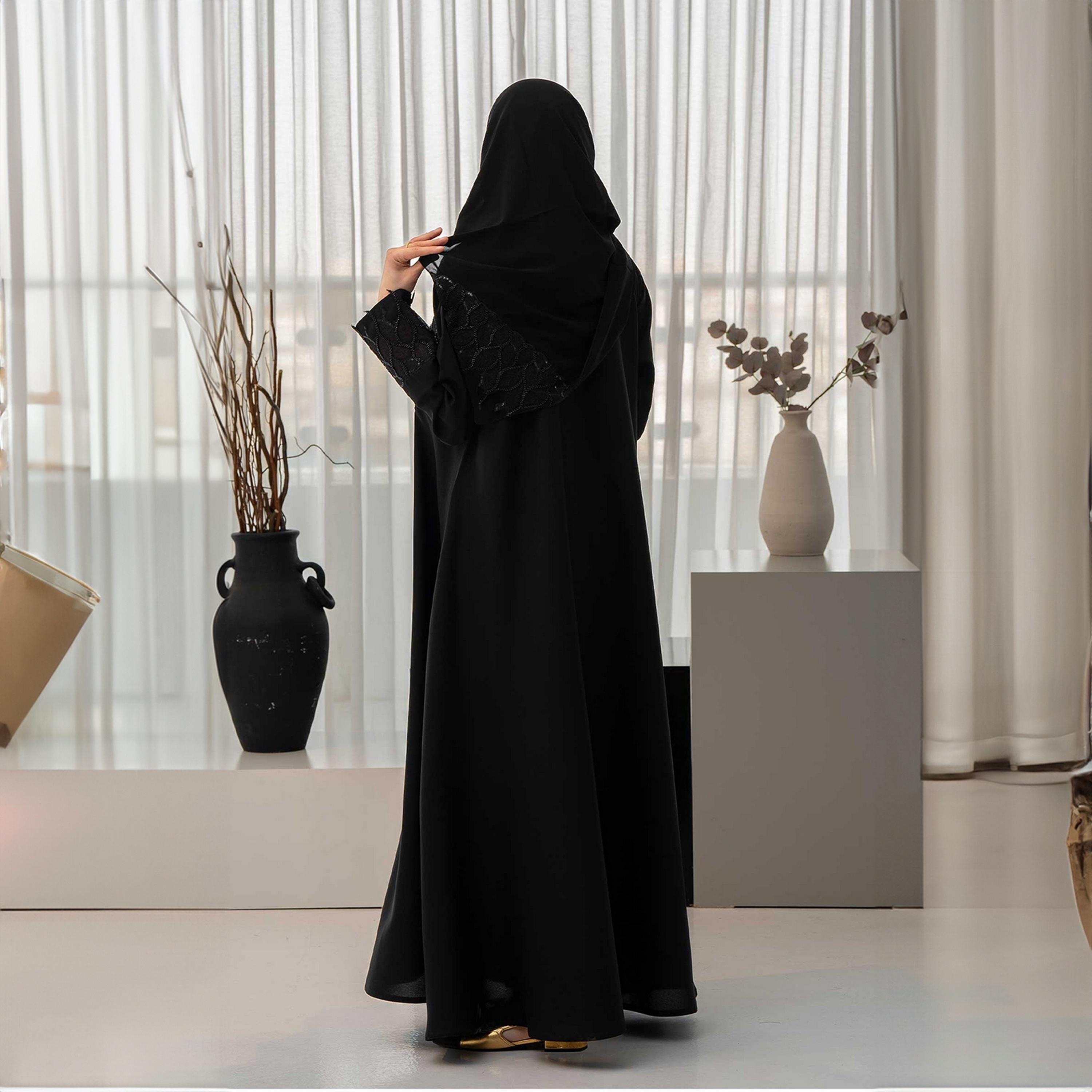 Zahiyh Black Dual Tone Crystals Women's Cloche Abaya with Hijab-women-arabicclothing-abayas-image-4