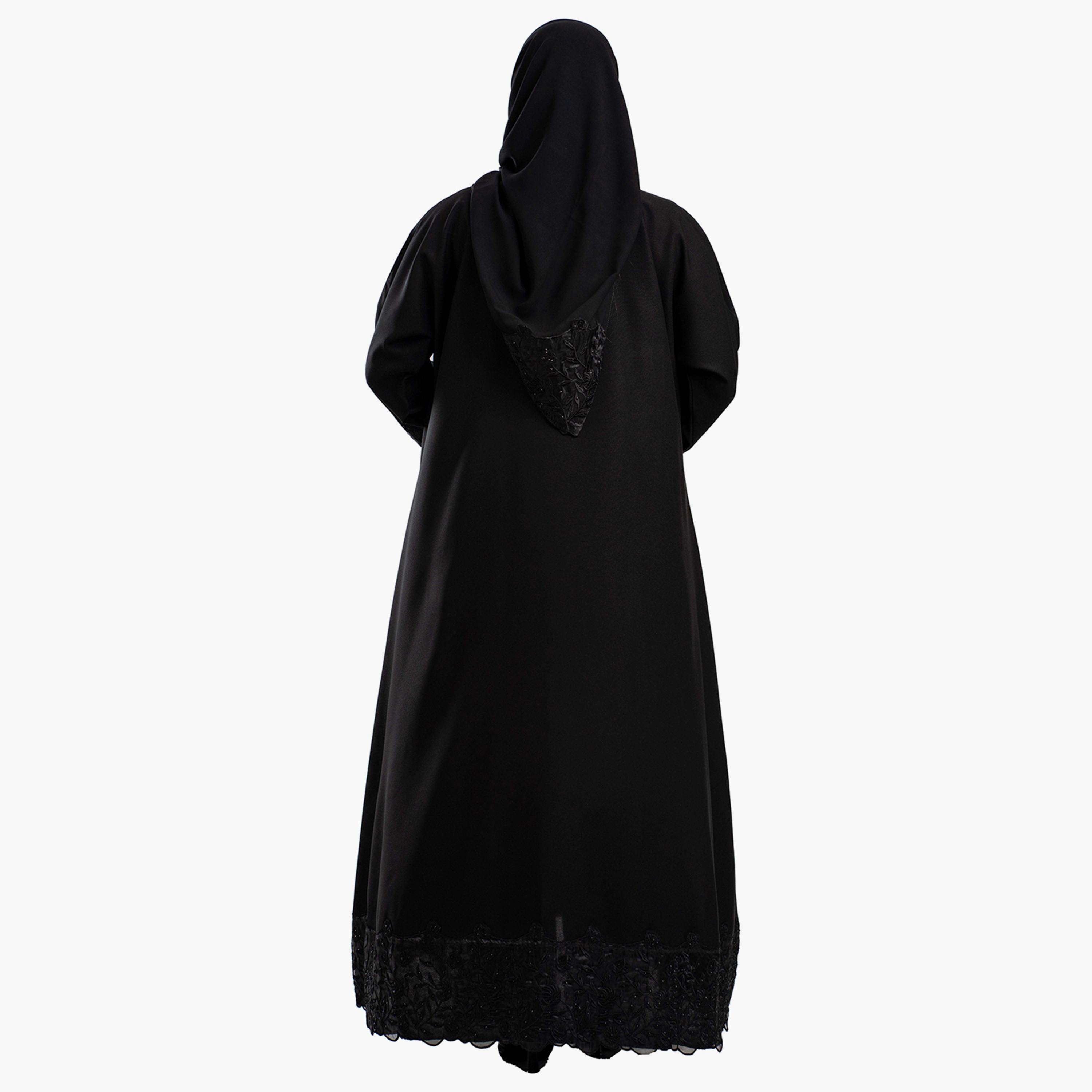 عباية نسائية سوداء بأكمام واسعة مطرزة ومرصعة بالكريستال مع حجاب من زاهيه-women-arabicclothing-abayas-image-4
