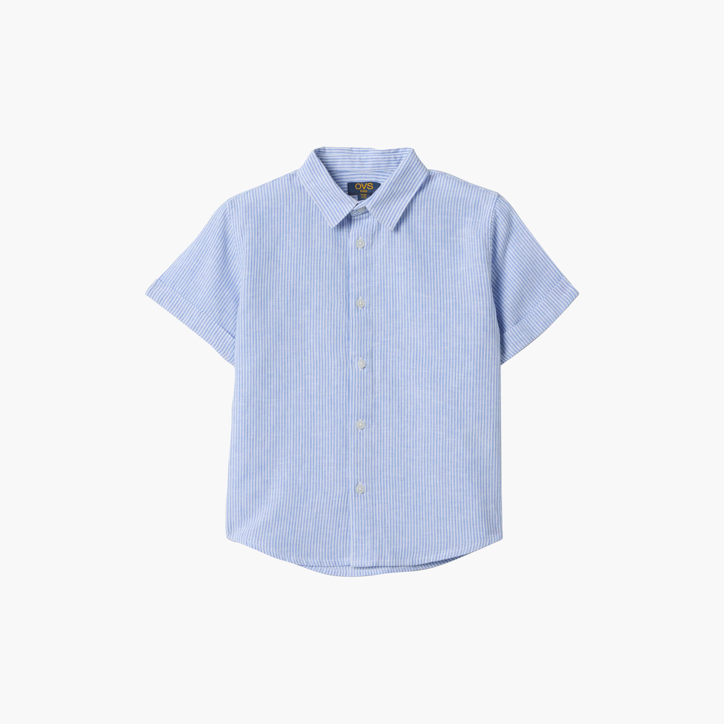 قميص مخطط رأسياً بأكمام قصيرة وقصة عادية (ريجيلار فيت) من أو في إس-boys-clothing-shirts-image-1
