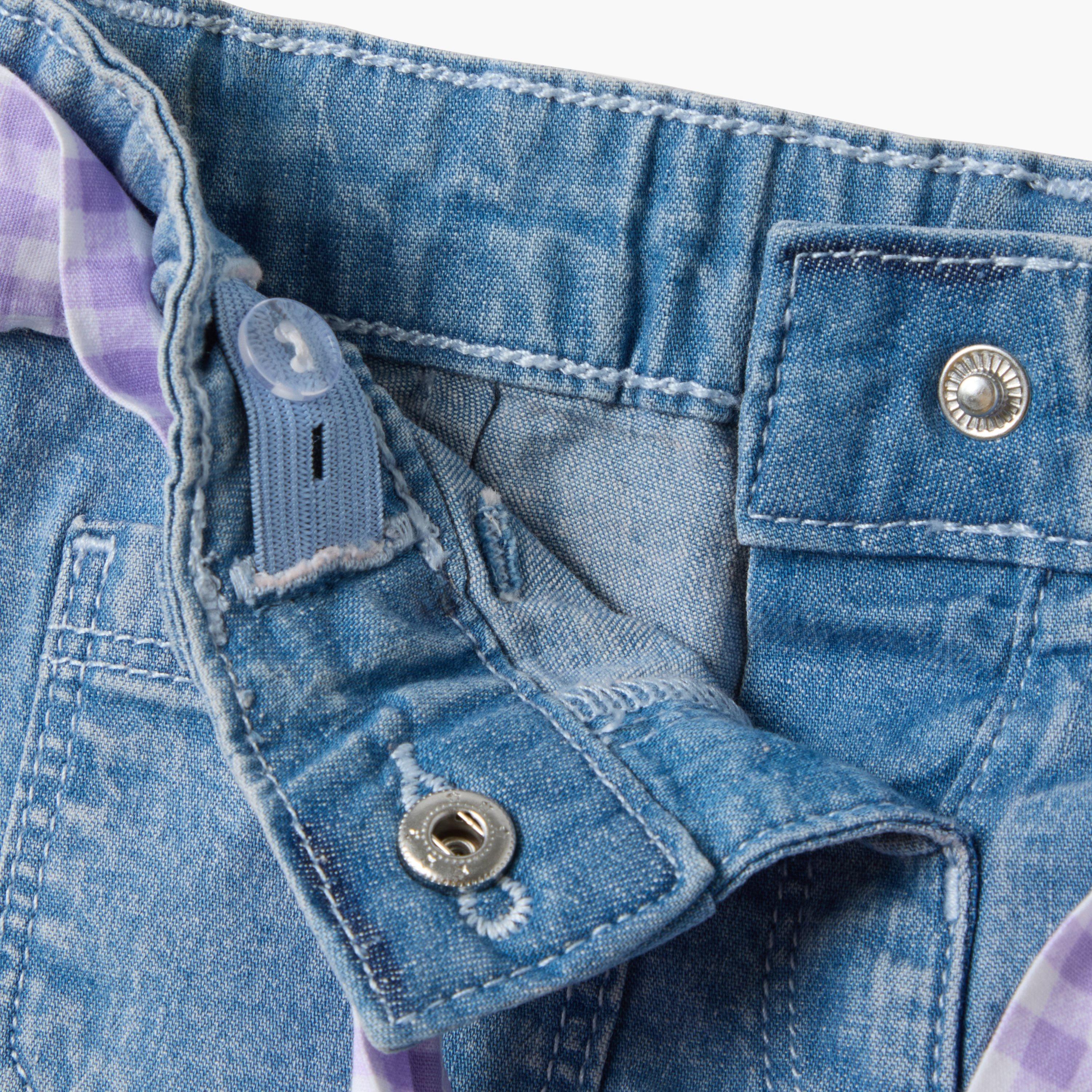 شورت جينز بأزرار وحزام بنقشة مربعات من مزيج القطن من أو في إس-baby-girls-clothing-bottoms-shorts-image-4