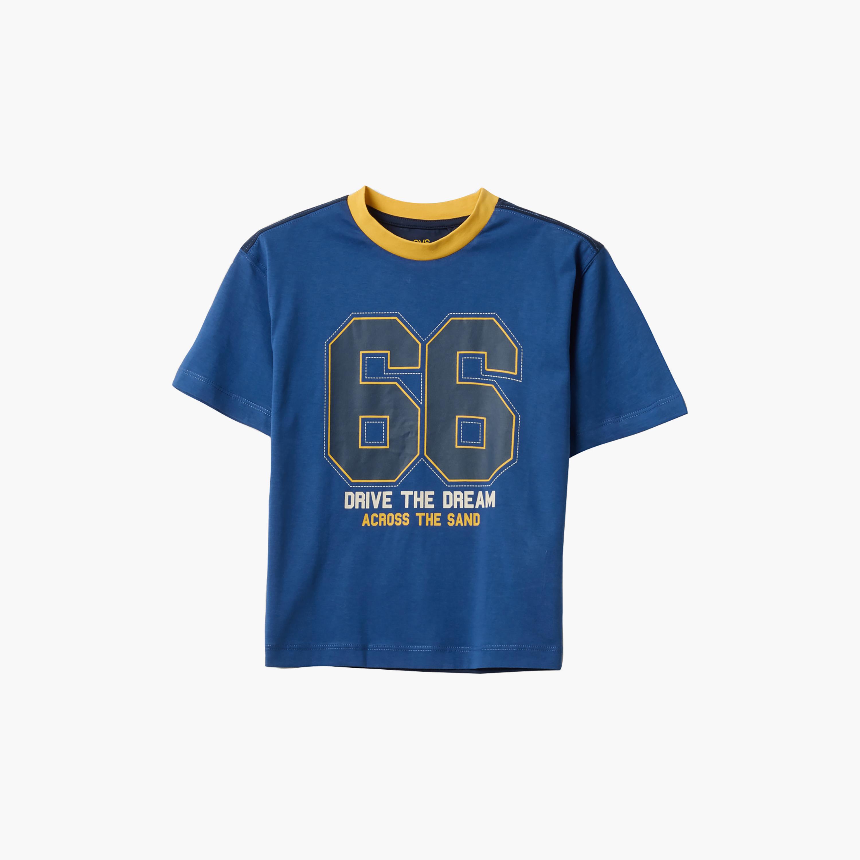 طقم تي شيرت بأكمام قصيرة وطبعة جرافيك مع شورت من أو في إس-boys-clothing-setsandcoords-image-2